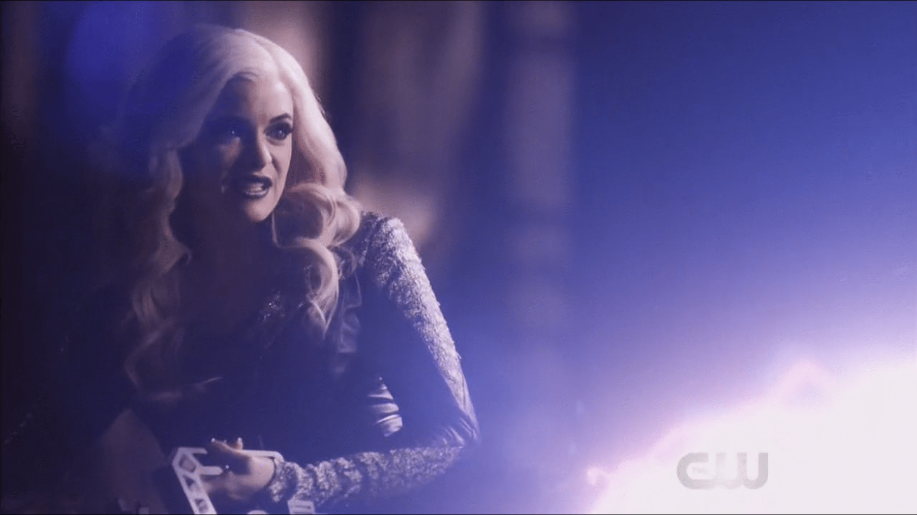 1804x1014 Killer Frost shooting. Zoom Comics Comic Book