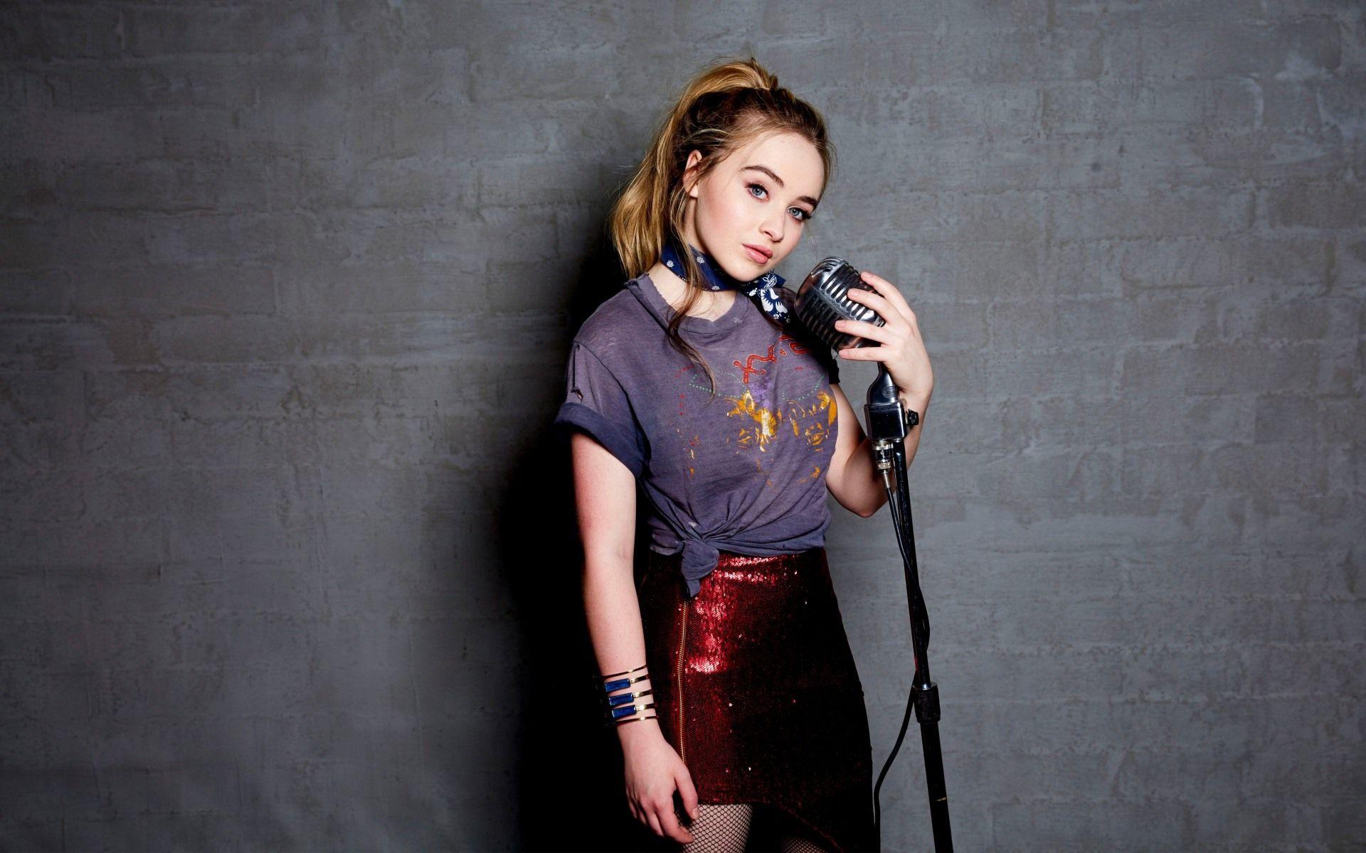 1920x1200 Singer Sabrina Carpenter 2017 Wallpaper 11864
