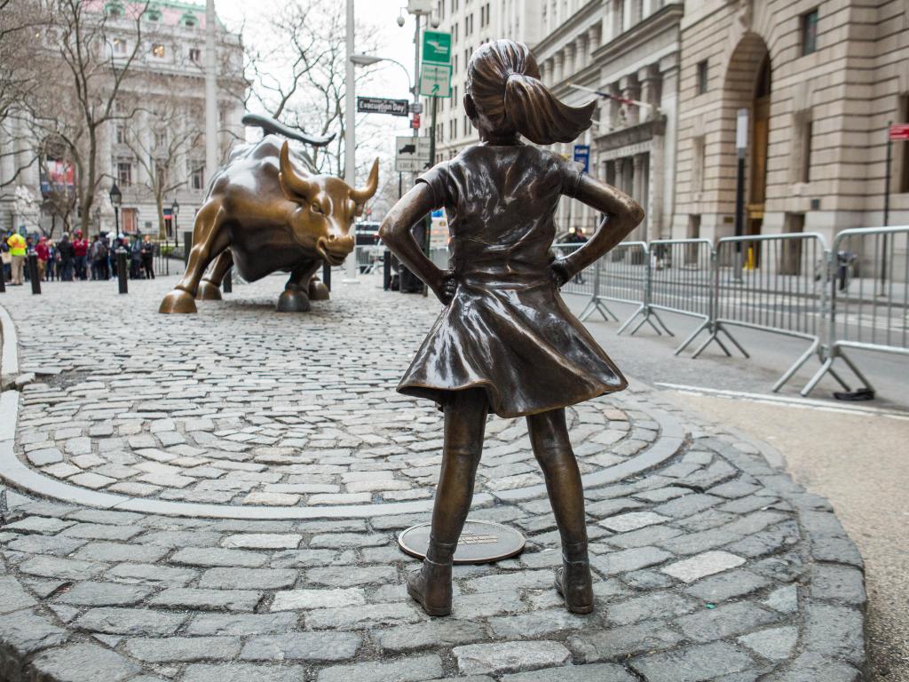 1024x768 Only In New York: 'Charging Bull' Sculptor Hints Lawsuit