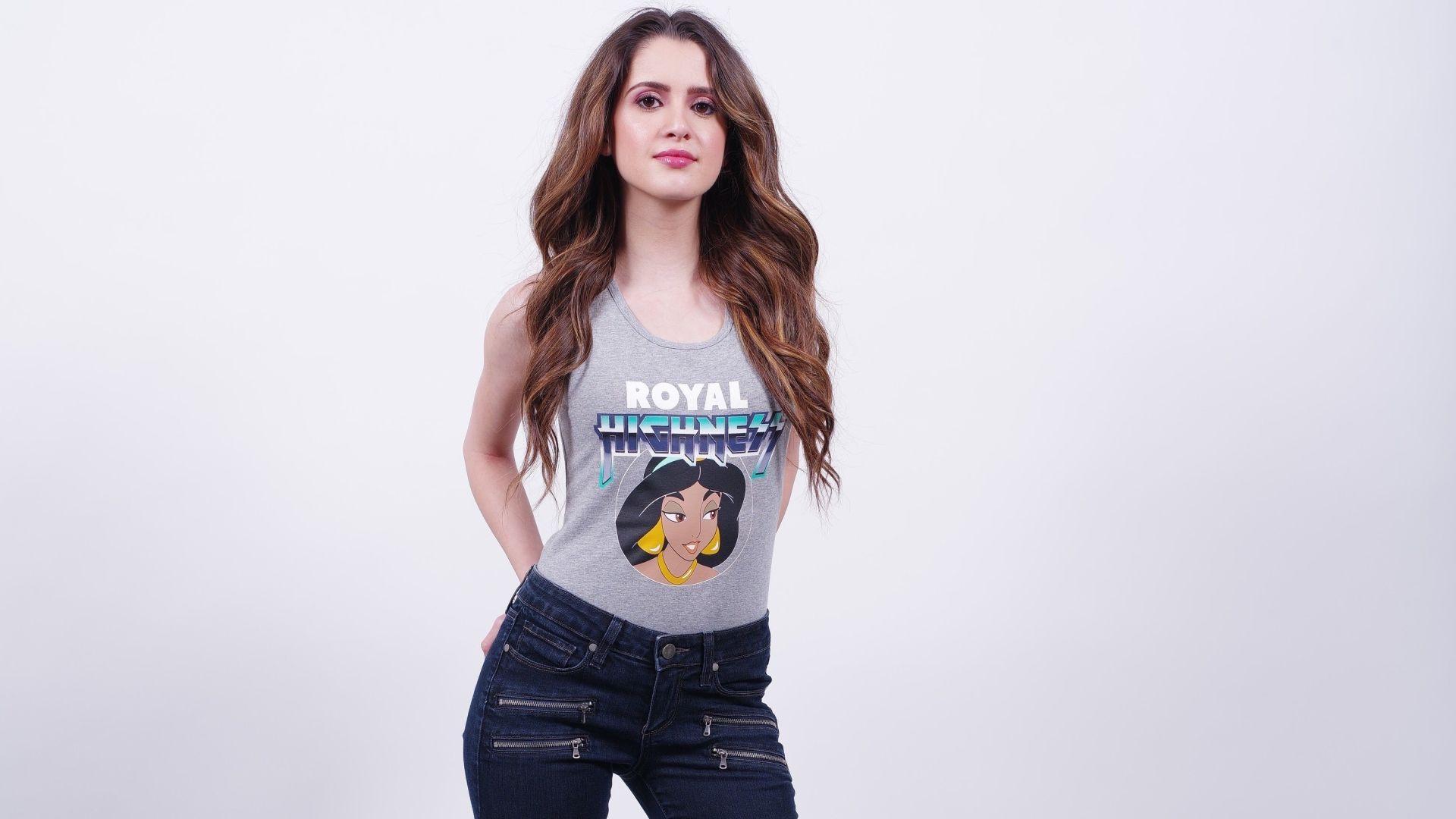 1920x1080 Laura Marano 2018 1080P Laptop Full HD Wallpaper