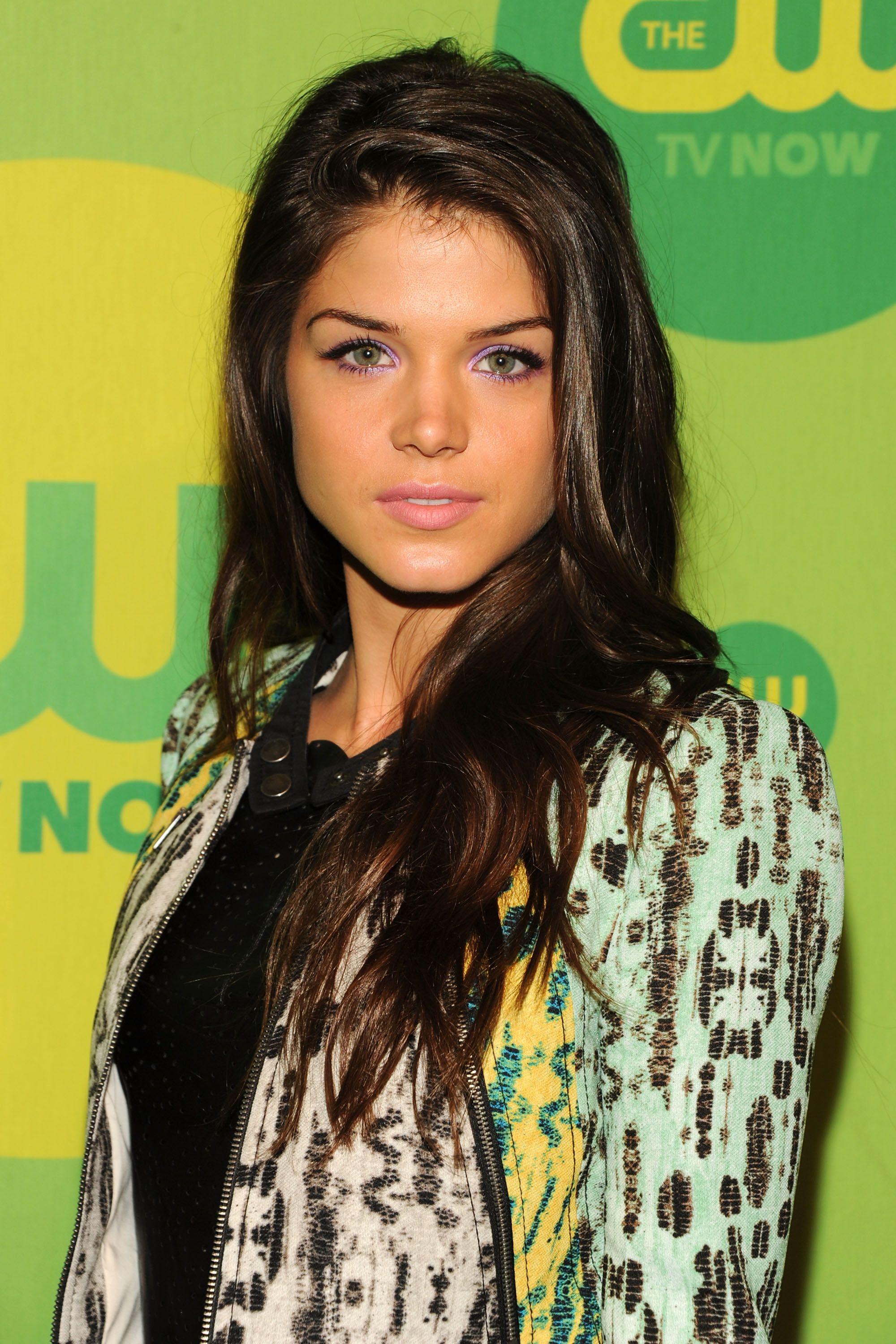 2000x3000 Marie Avgeropoulos Avgeropoulos Hairstyle, Download