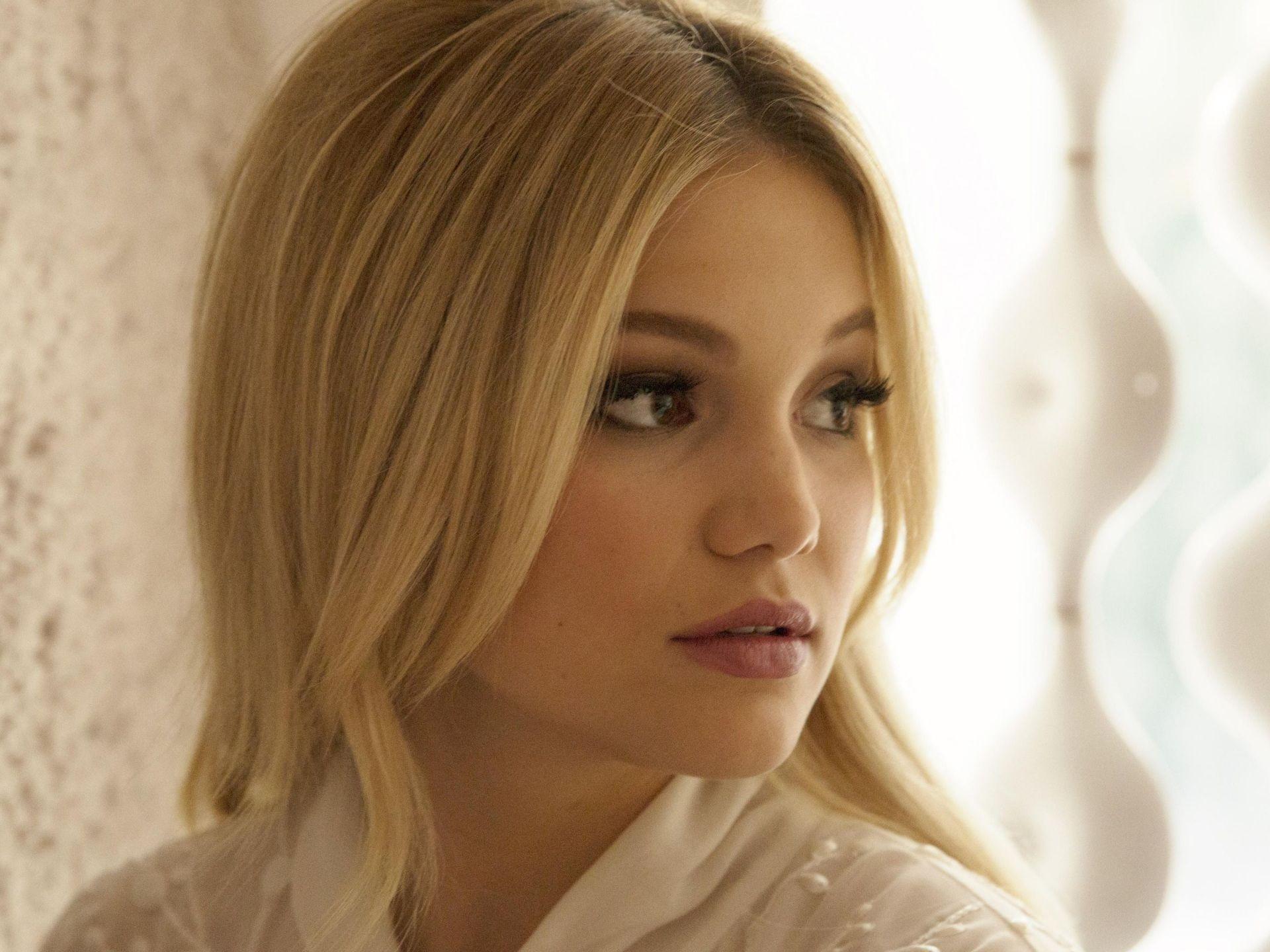 1920x1440 Wallpaper 4k Olivia Holt 2019 4k 4k Wallpaper, 5k