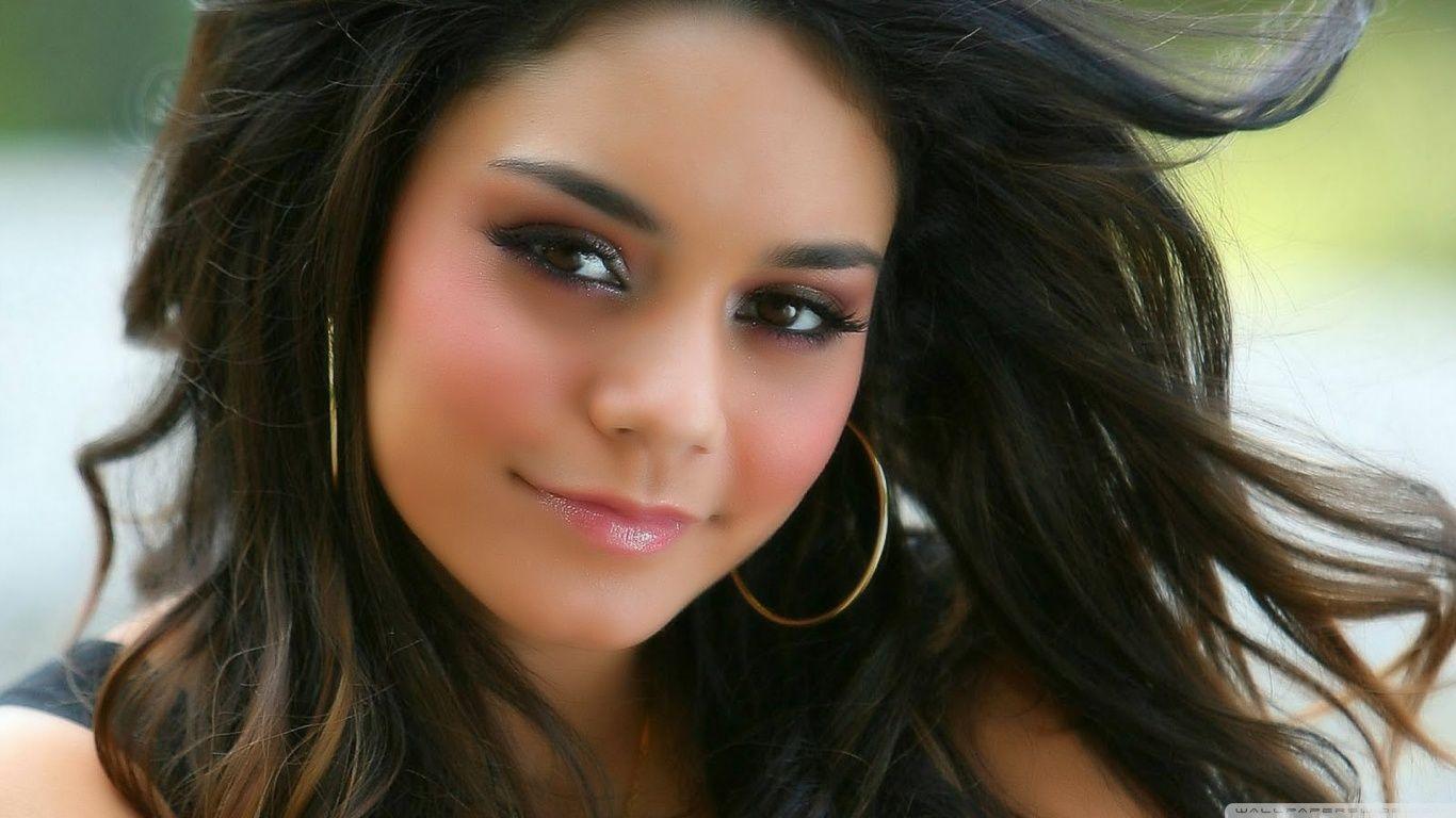 1366x768 Vanessa Hudgens Image. Celeb:Vanessa Hudgens