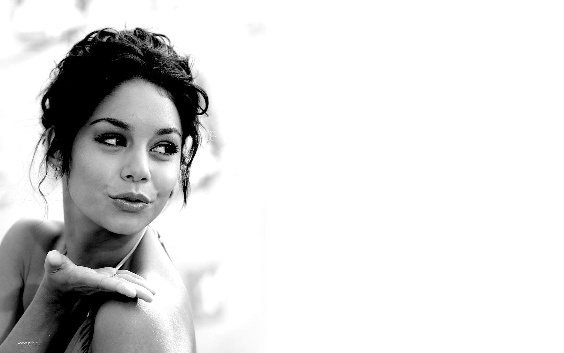 Vanessa Hudgens Wallpapers - Top Free Vanessa Hudgens Backgrounds