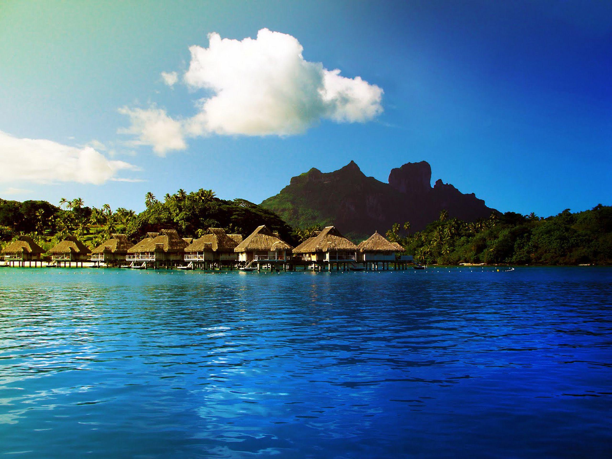 2560x1920 Bora Bora Island Scenery Wallpaper