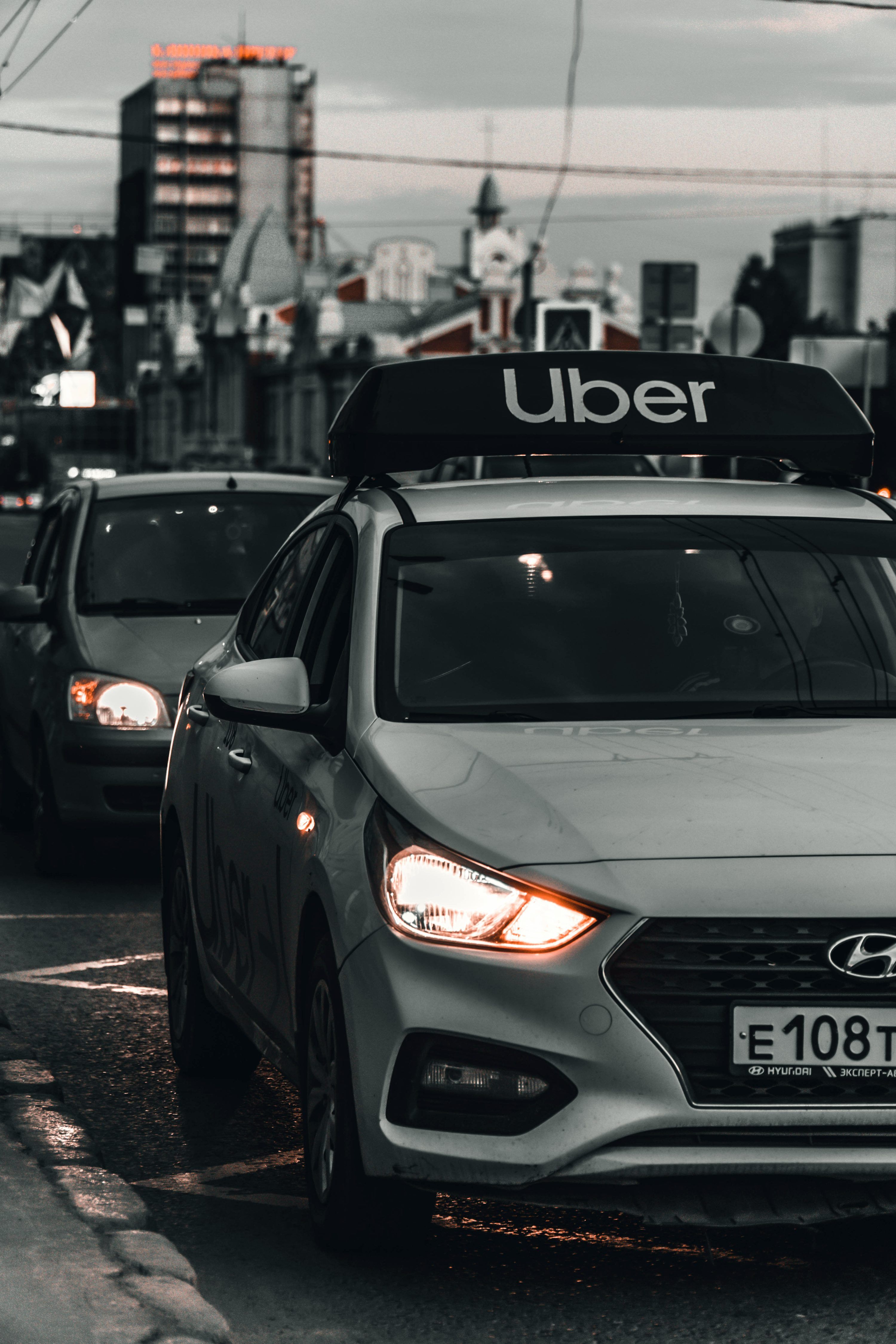 3000x4500 Uber Picture. Download Free