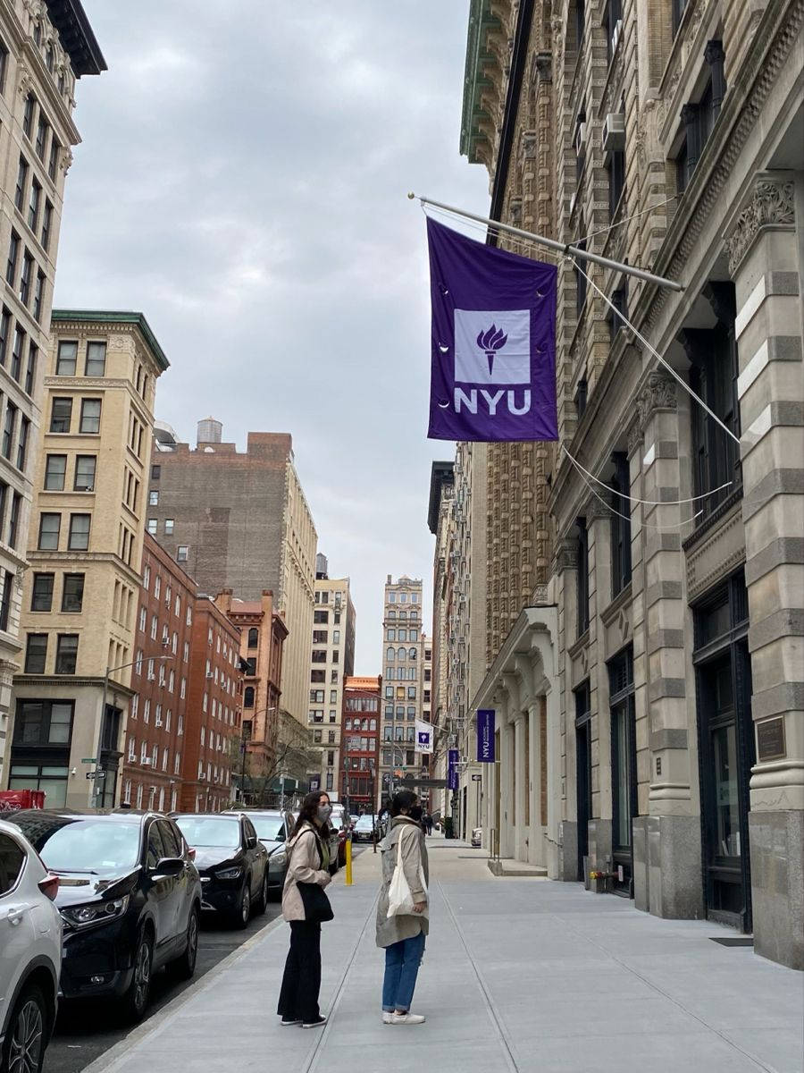 900x1200 NYU Streets With Students Wallpaper