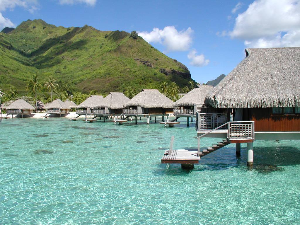1024x768 Tahiti Wallpaper