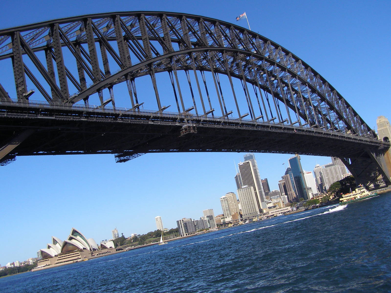1600x1200 Sydney Harbour Bridge, Sydney Free