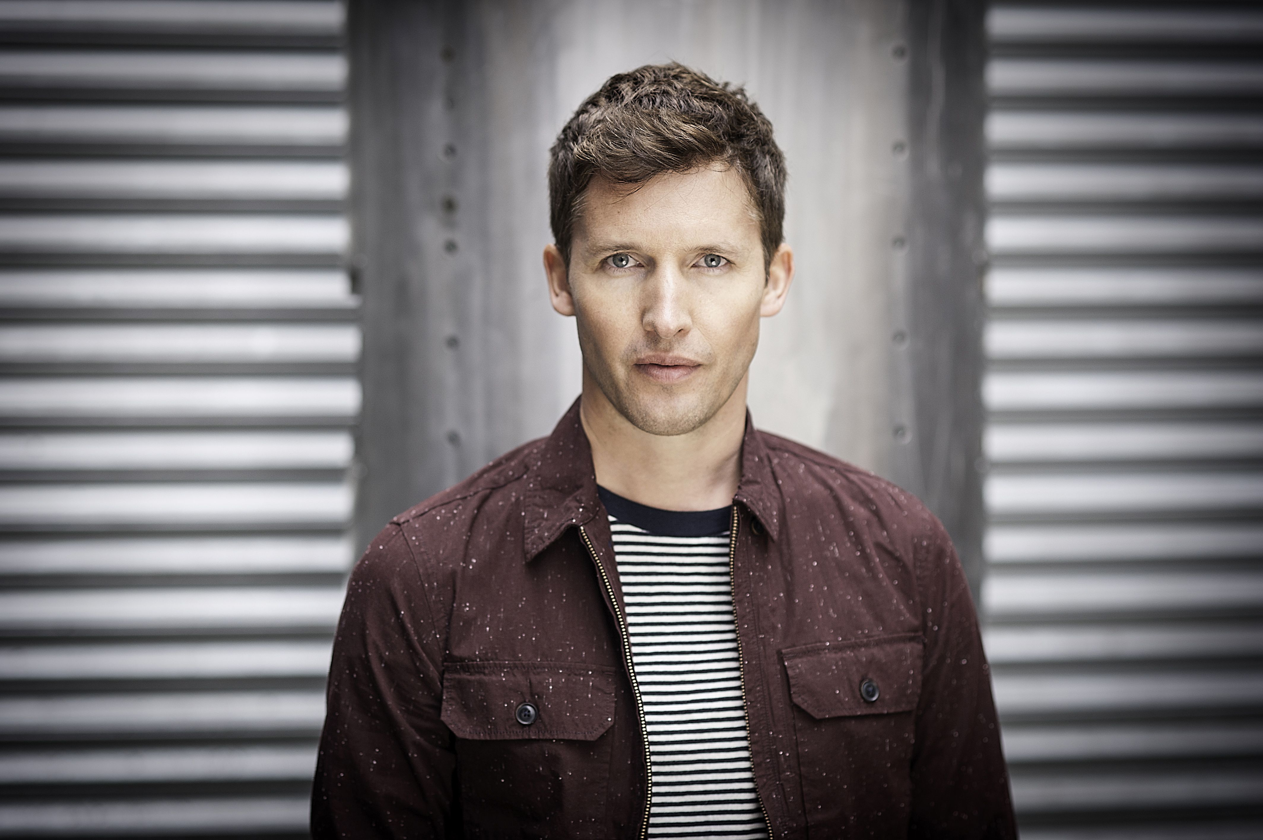4256x2832 James Blunt Wallpaper