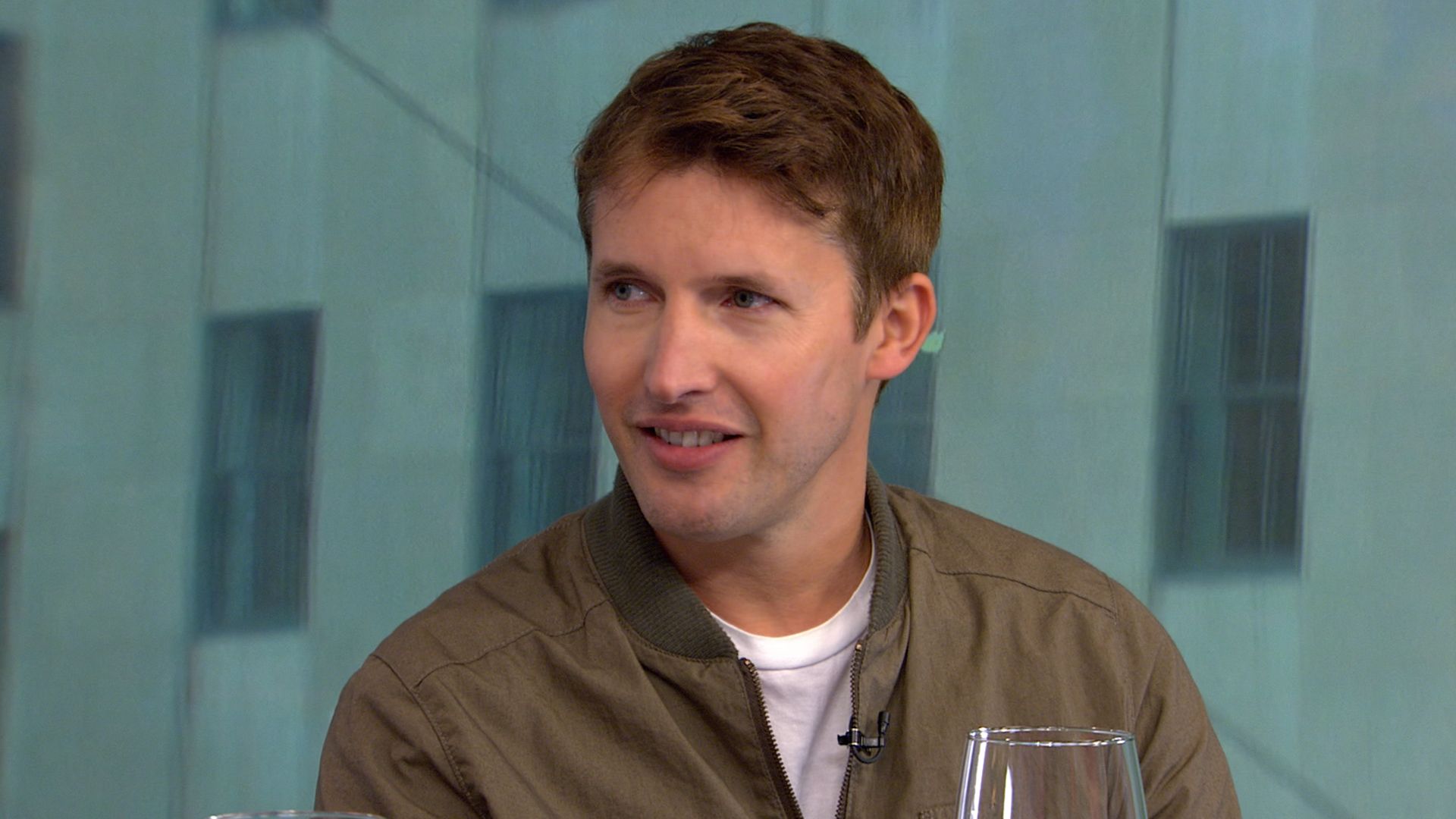 1920x1080 James Blunt brightens up TODAY plaza