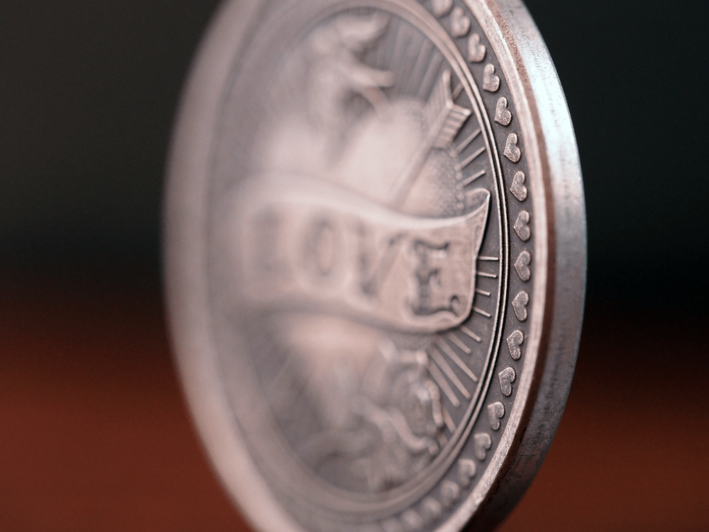 1024x768 Love or Hate Antique Silver Finish Coin