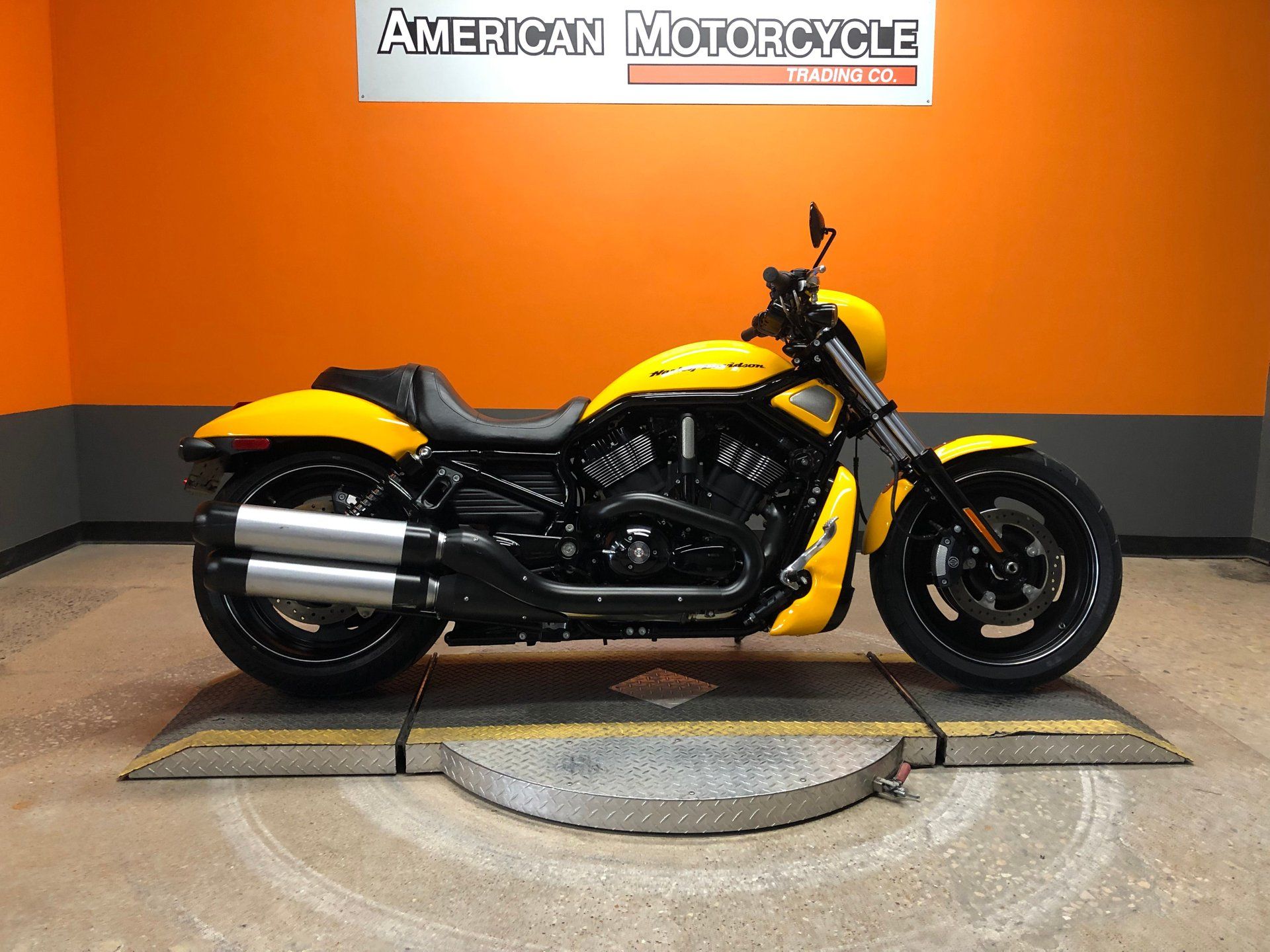 1920x1440 Harley Davidson V Rod. American