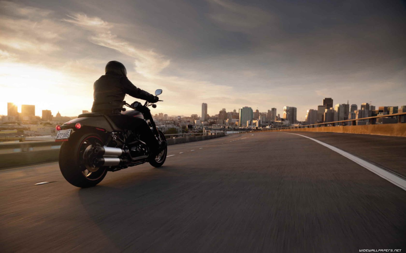 1680x1050 Harley Davidson Motorcycles Desktop