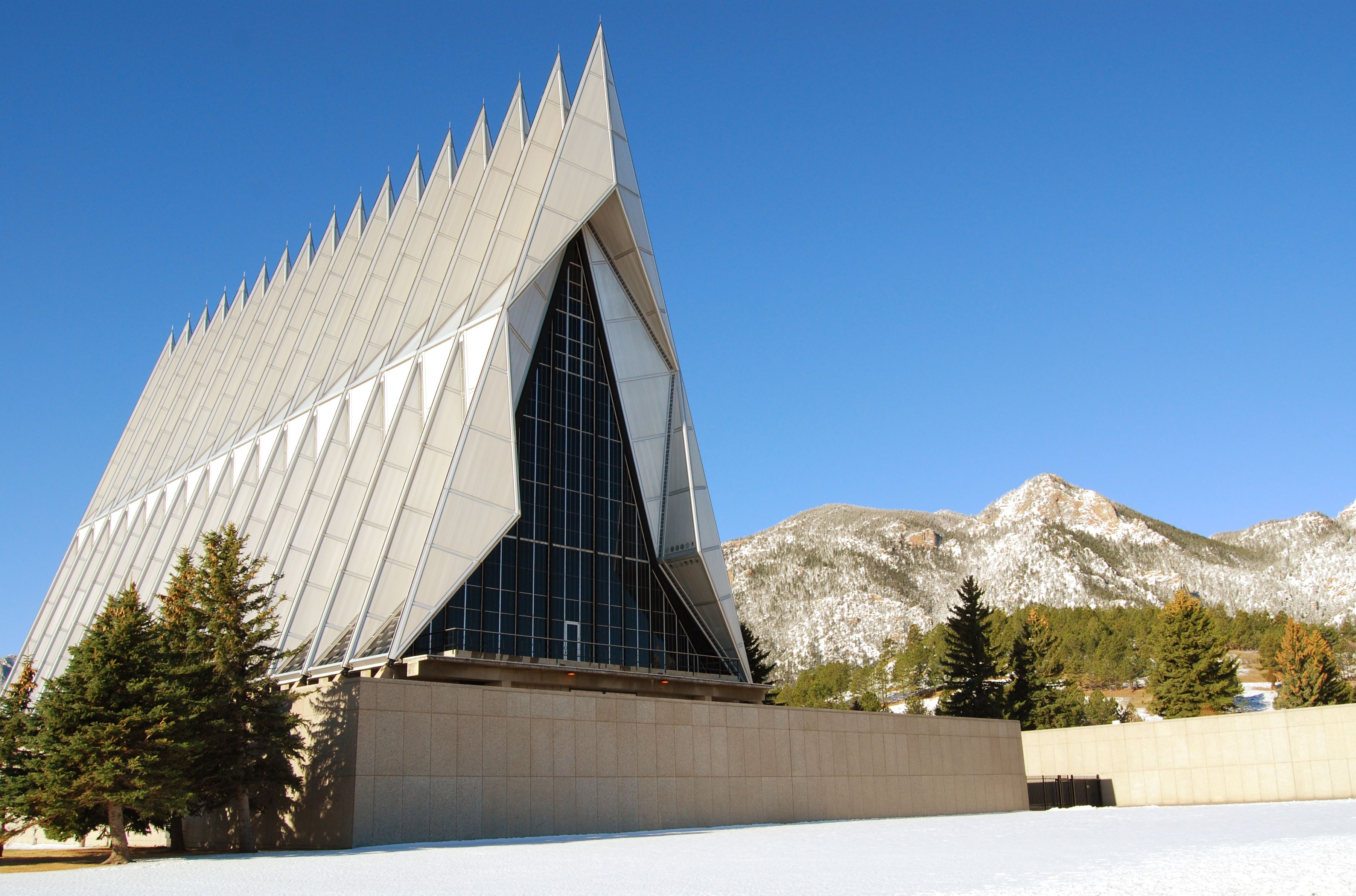 3603x2382 Cadet Chapel > U.S. Air Force Academy