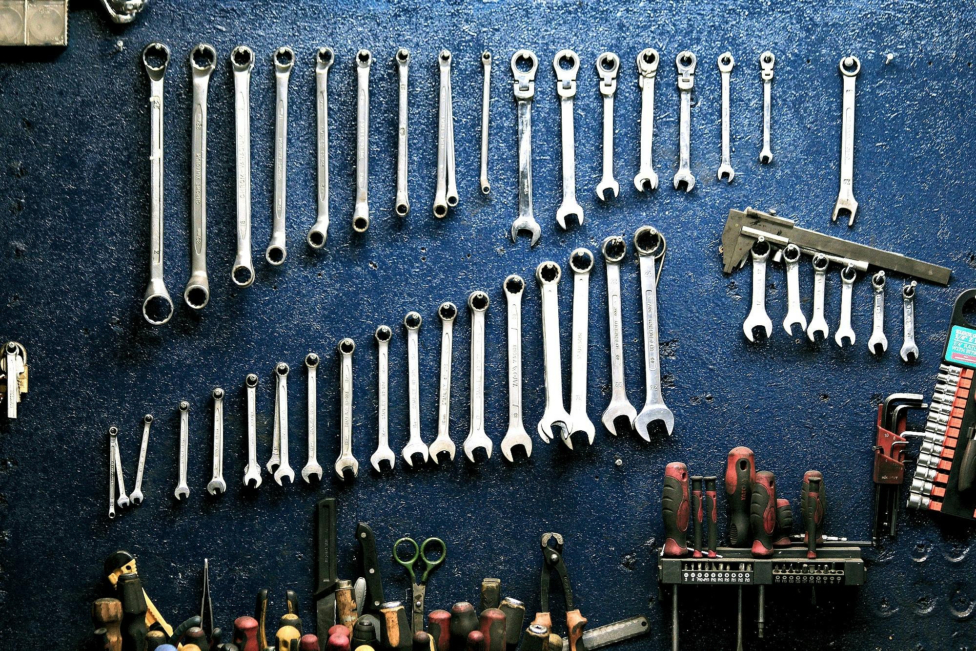 2000x1333 Set of Tool Wrench · Free