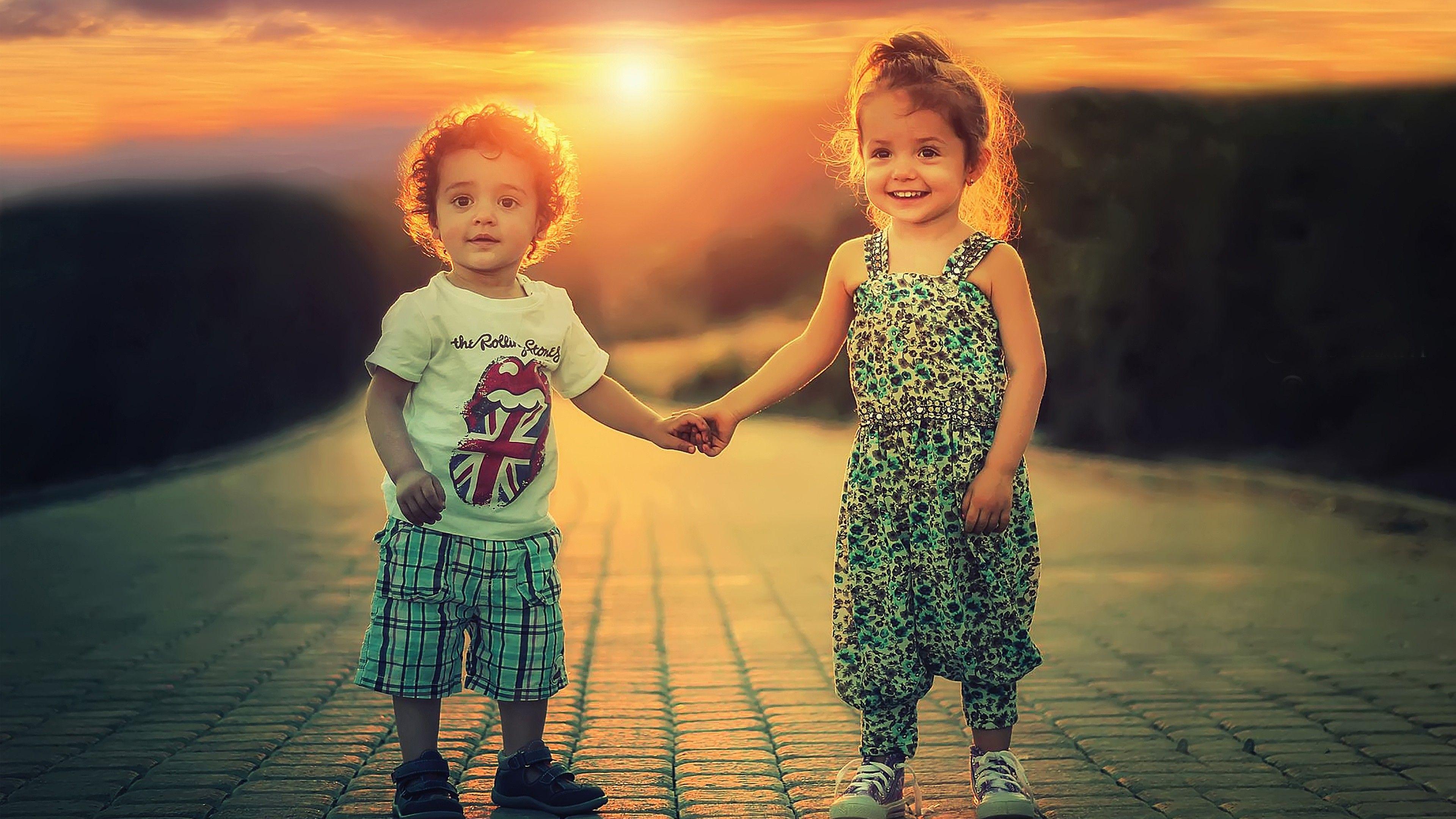 3840x2160 Happy Children Wallpaper