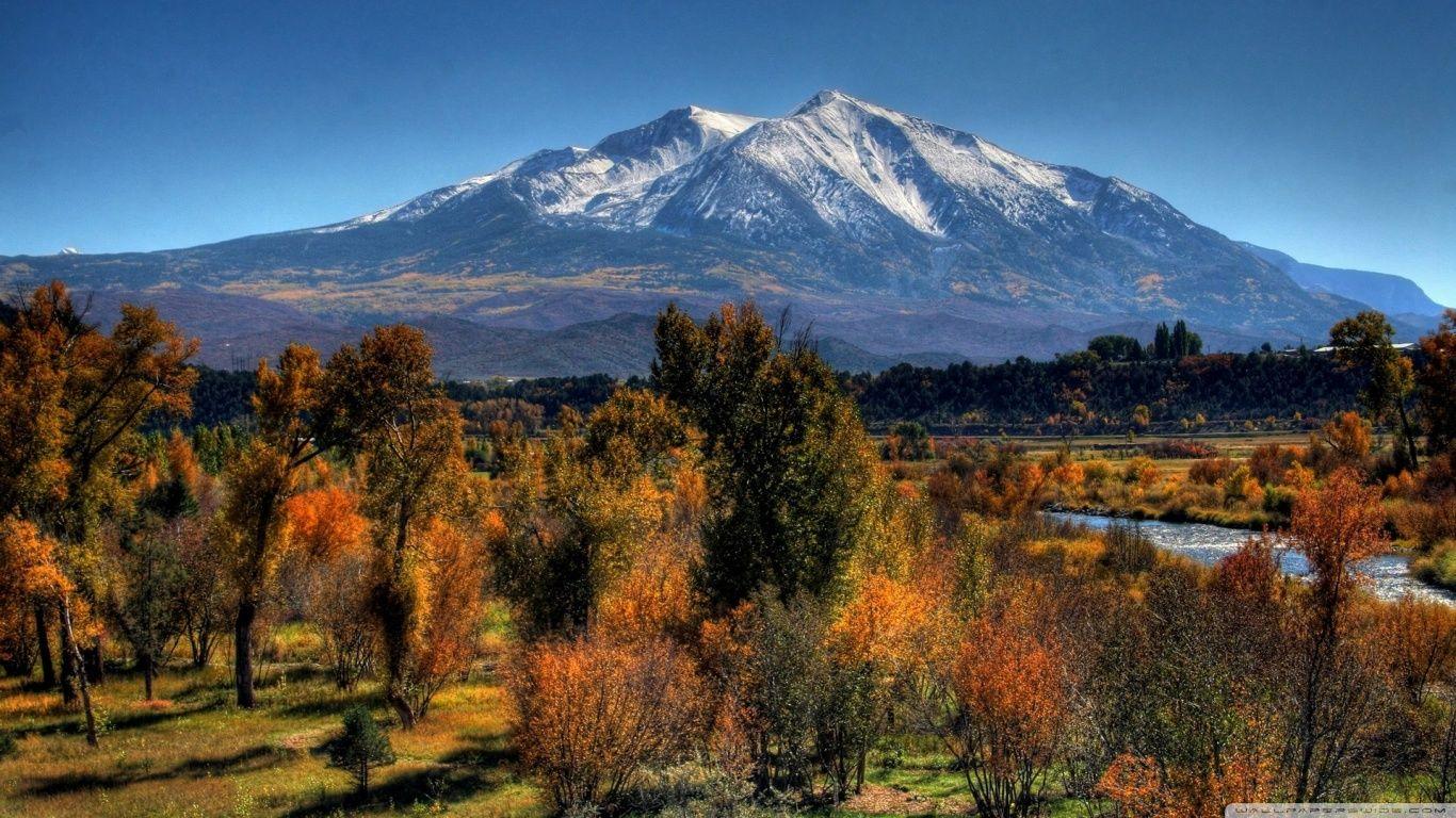 1366x768 Autumn Mountain Wallpaper