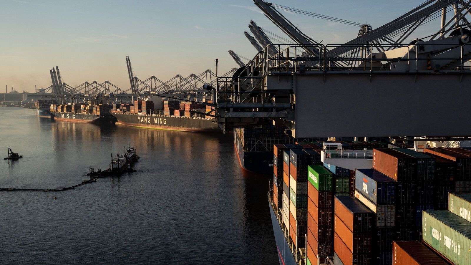 1600x900 What the Shipping Crisis Looks Like at