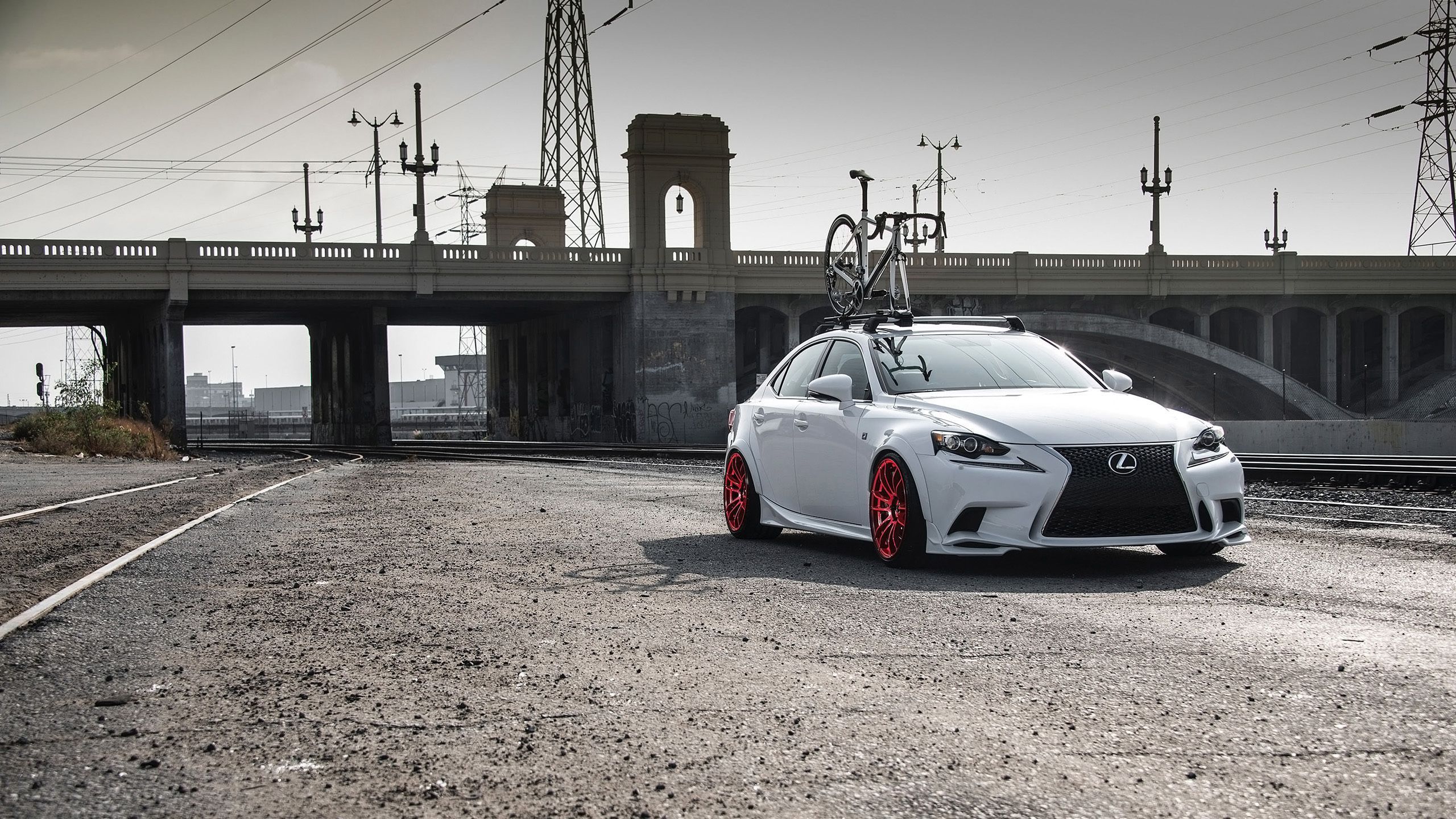 2560x1440 Lexus IS AWD
