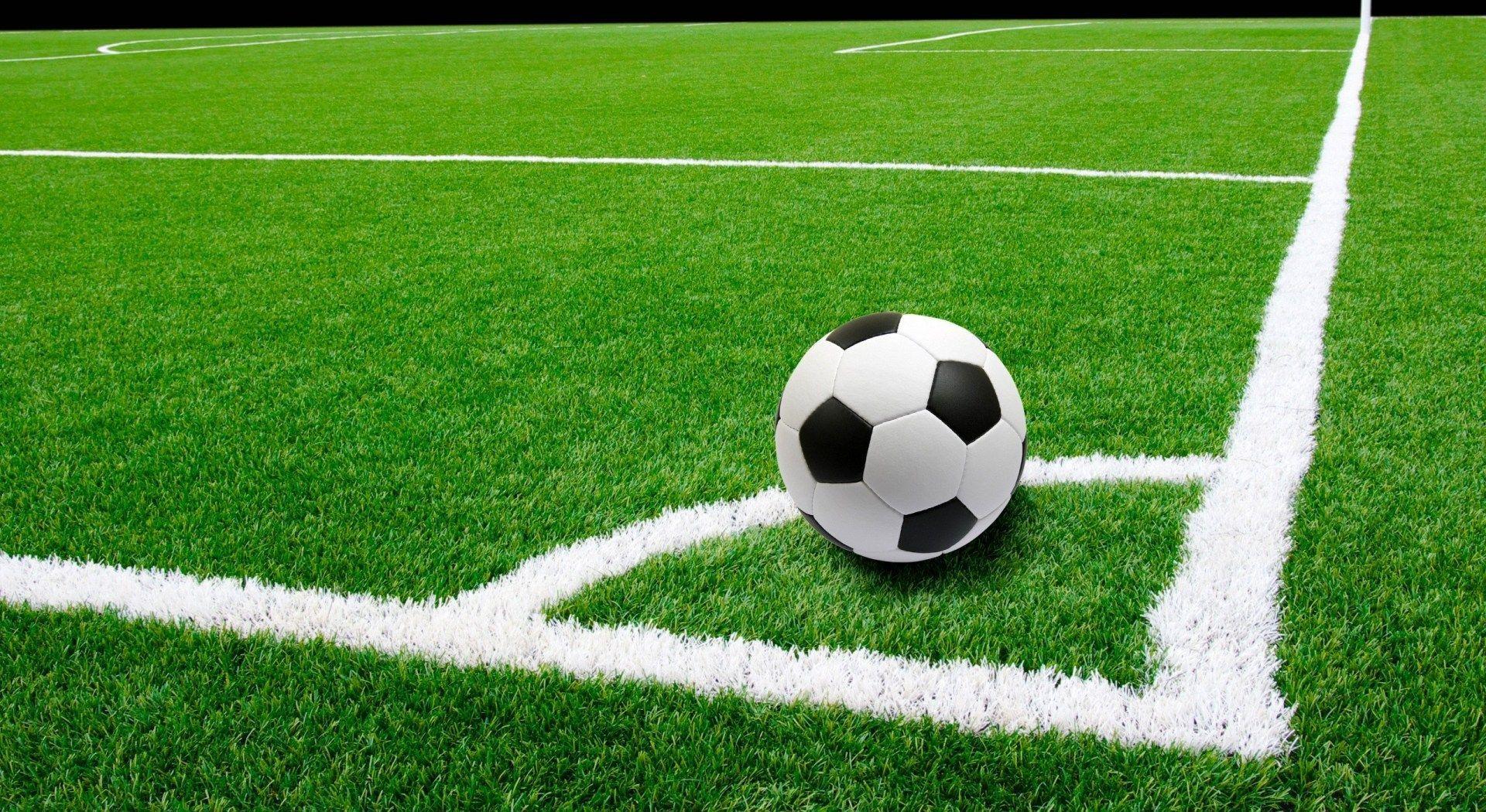 1920x1050 Soccer Ball Wallpaper