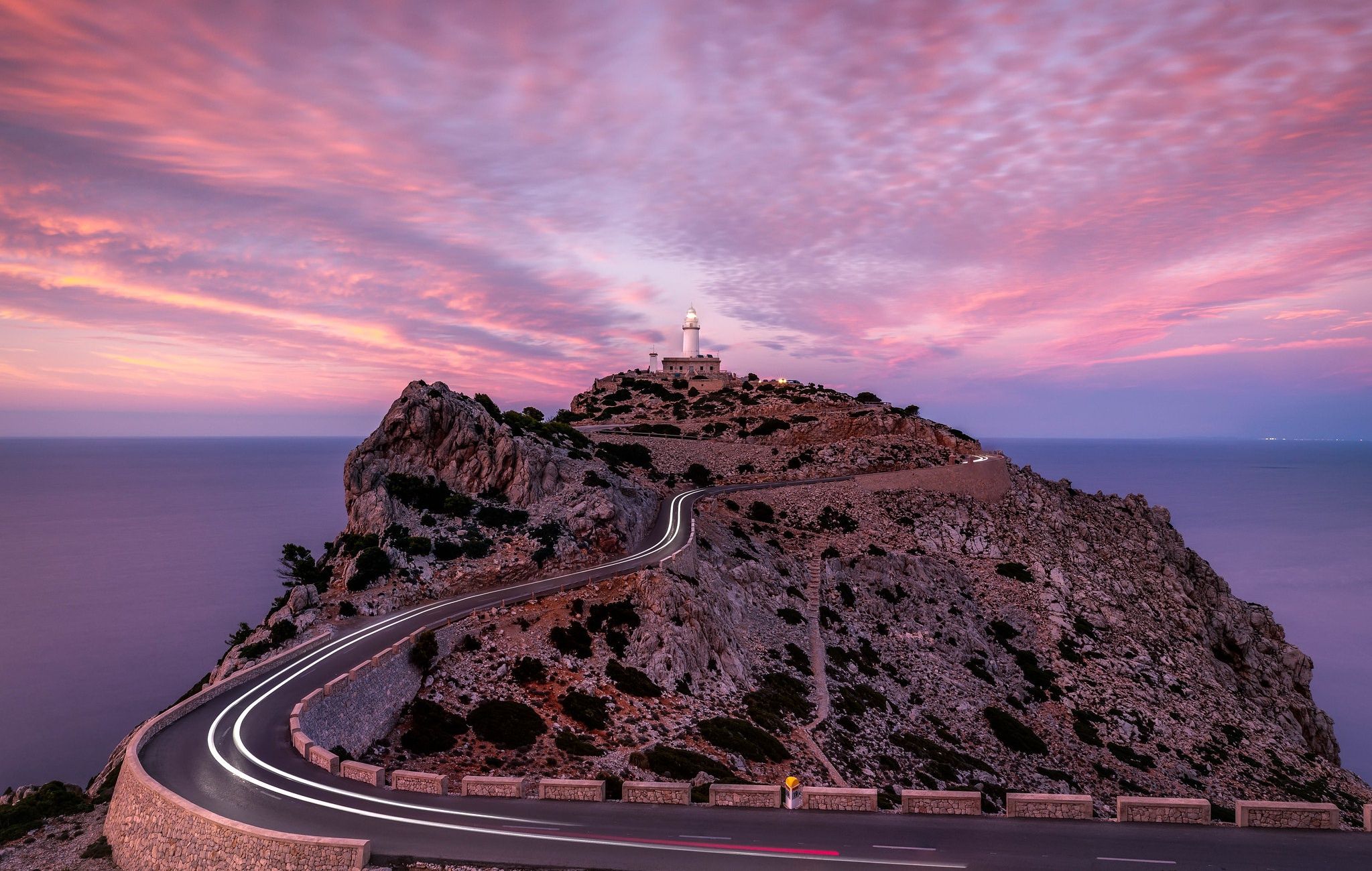 2047x1300 Wallpaper Sunset, Spain, Lighthouse