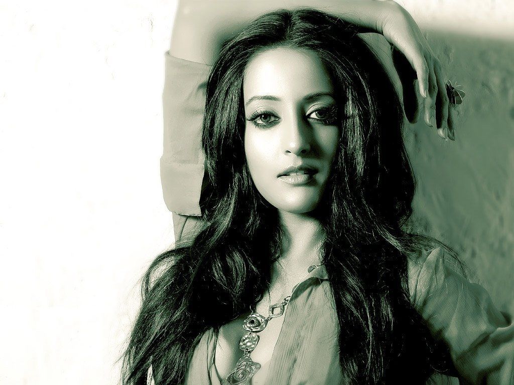 1024x768 Raima Wallpaper