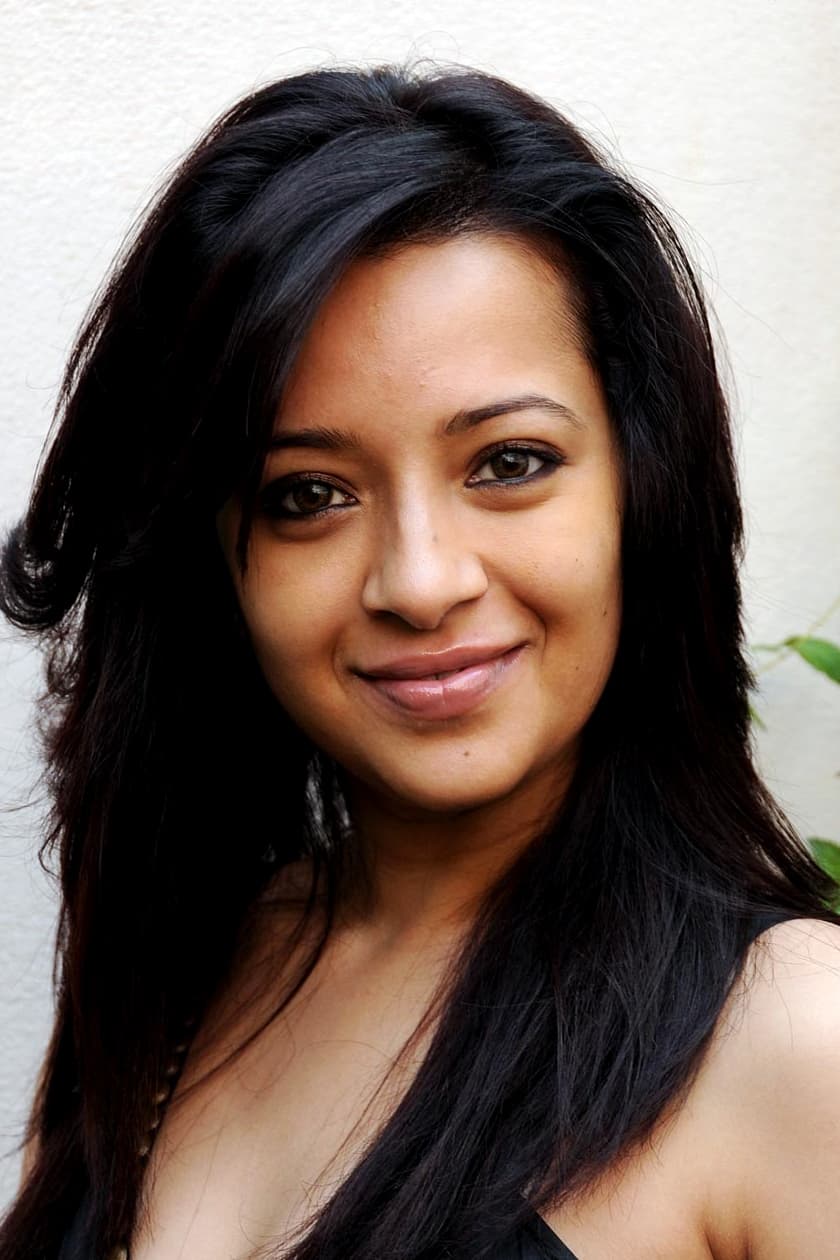 840x1260 Reema Sen Image