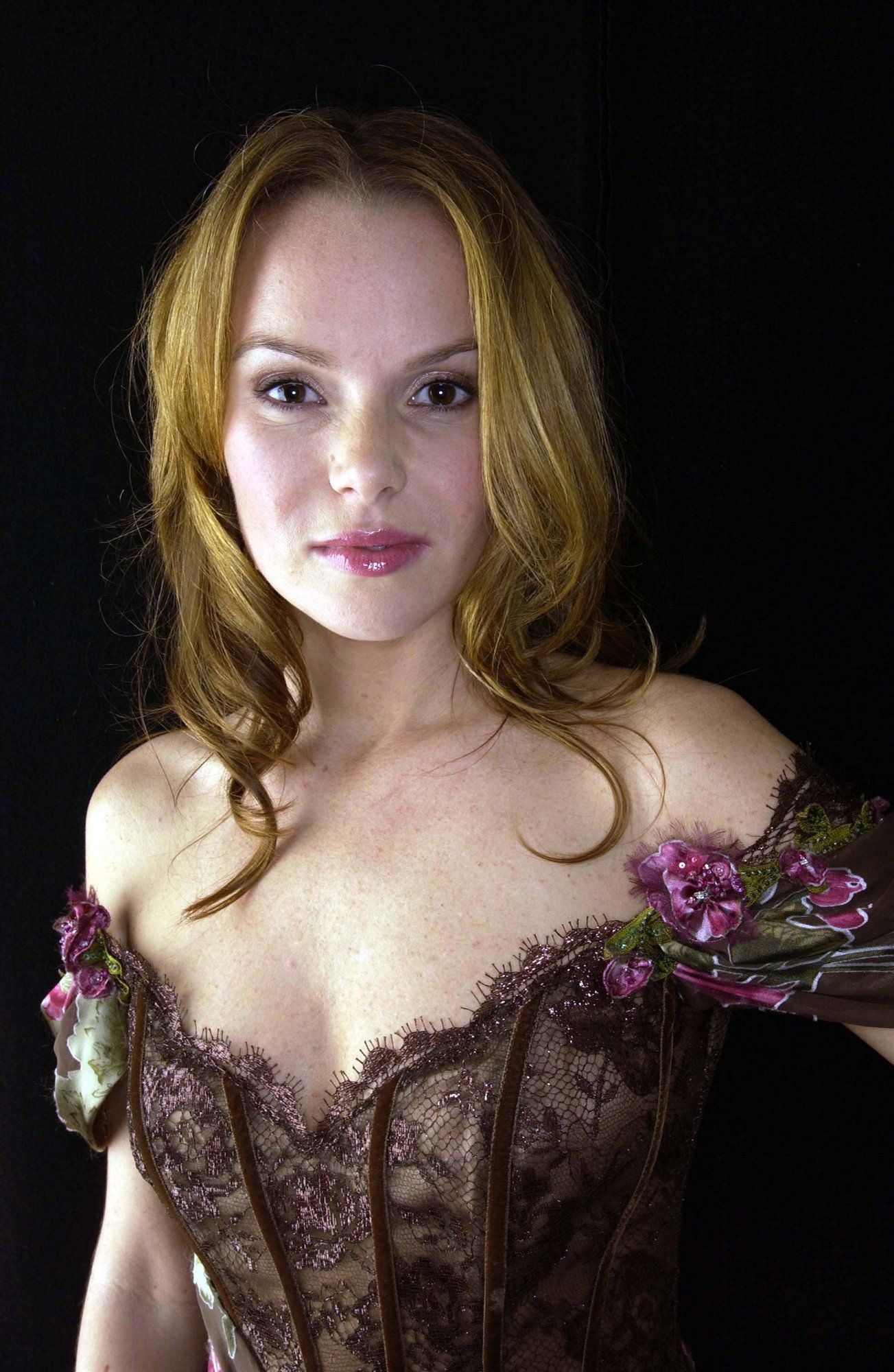 1303x2000 Amanda Holden wallpaper (1417). Best