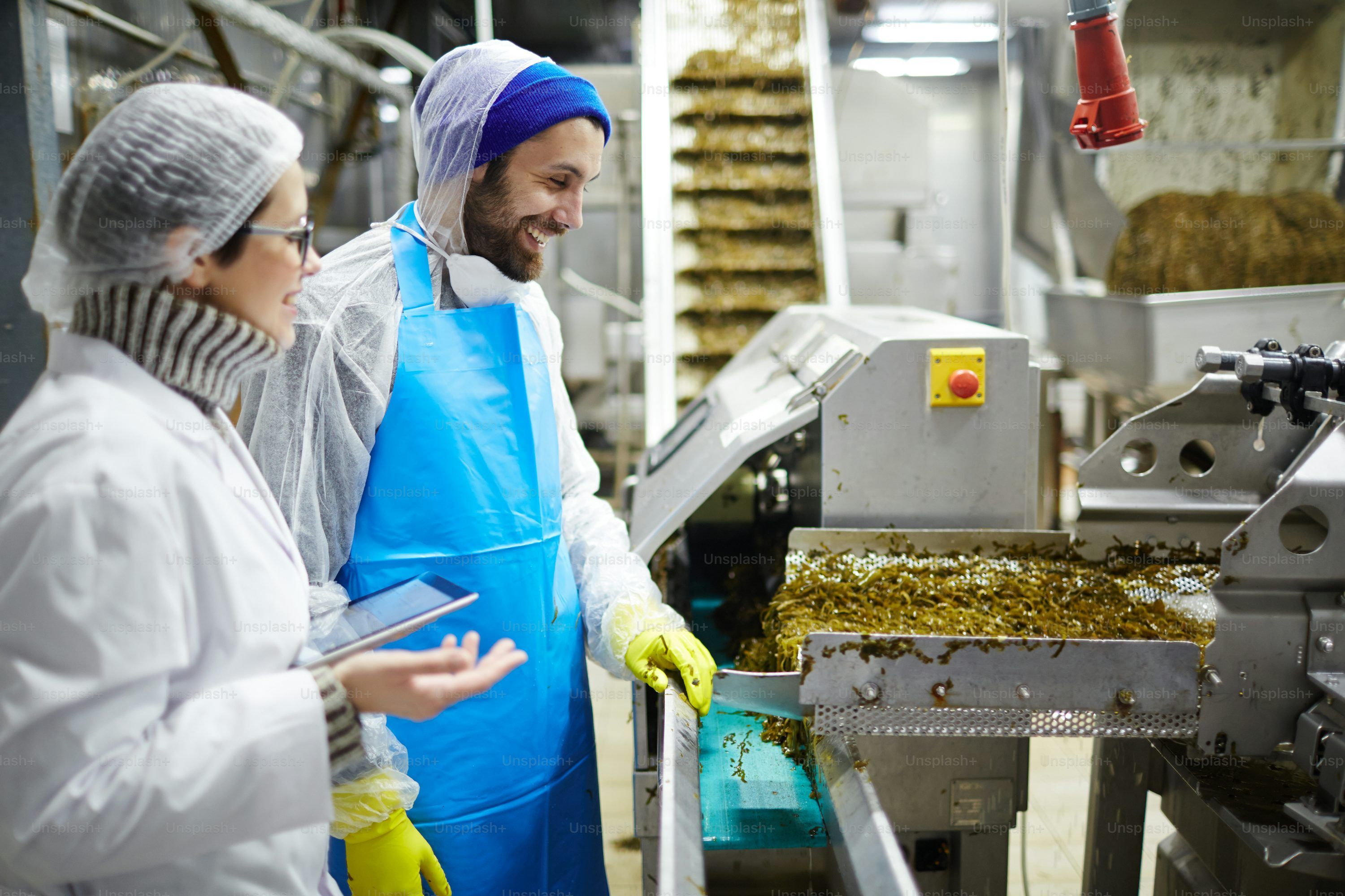3000x2000 Factory Worker Picture HD