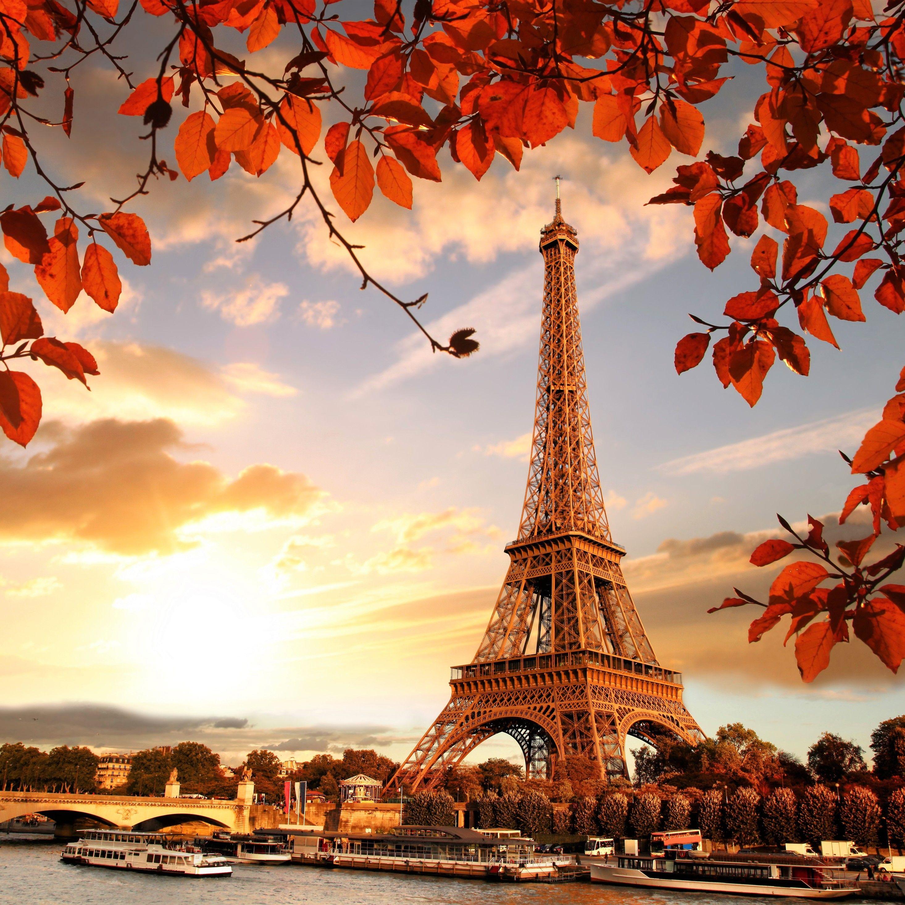 2932x2932 Eiffel Tower Autumn Season 4k 5k iPad Pro Retina