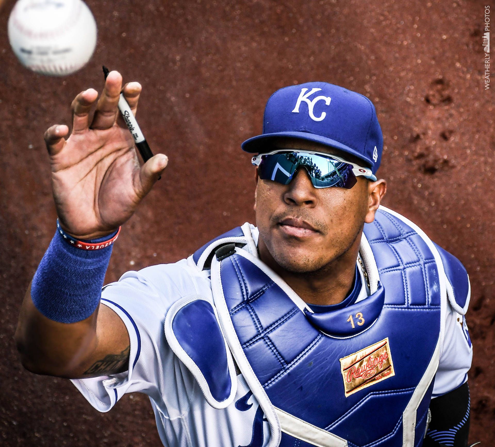 1920x1732 Salvador Perez From Above Wallpaper