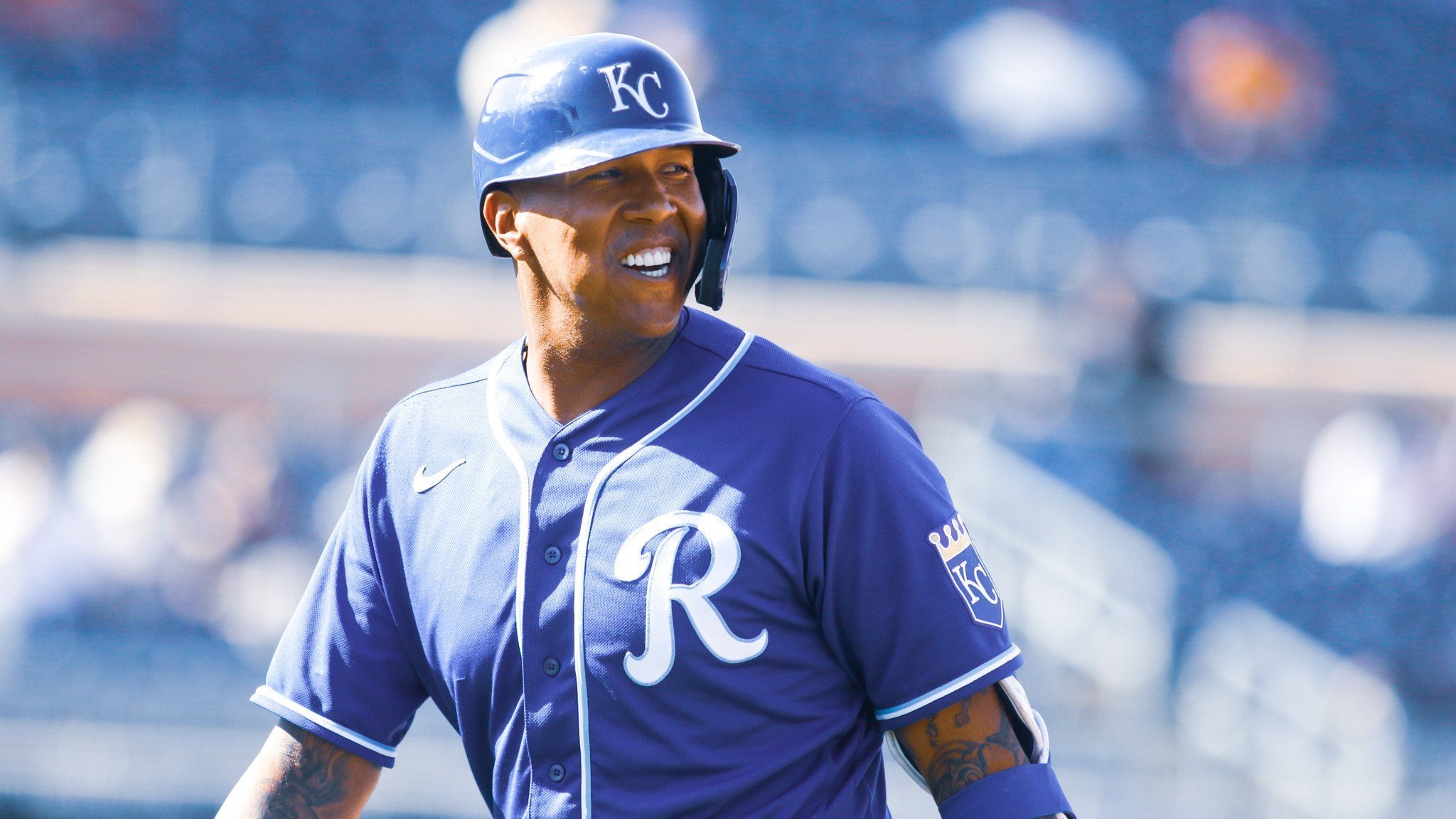 2048x1152 KC. and C Salvador Perez agree