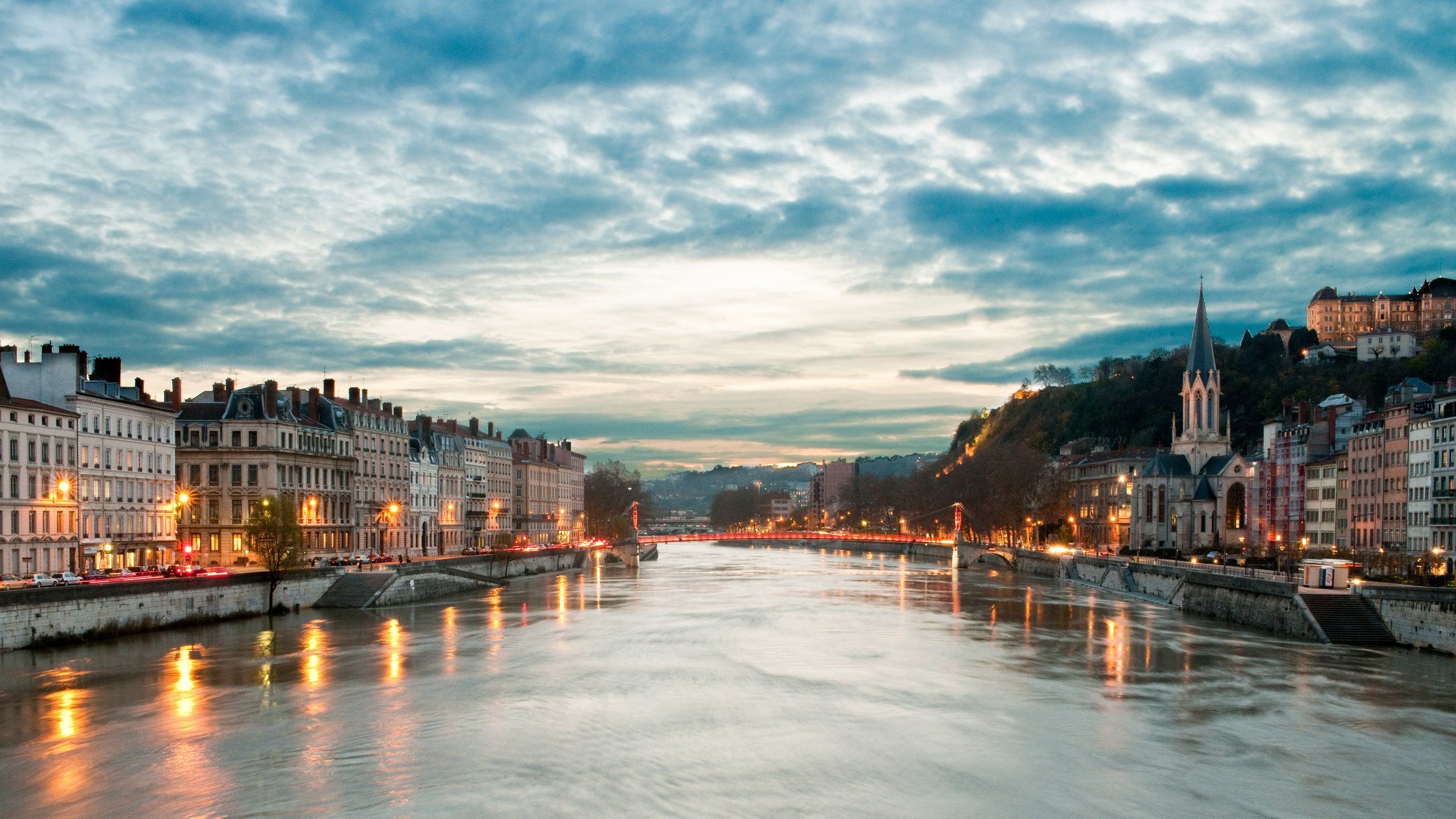2560x1440 Where to Eat in Lyon, France's Capital