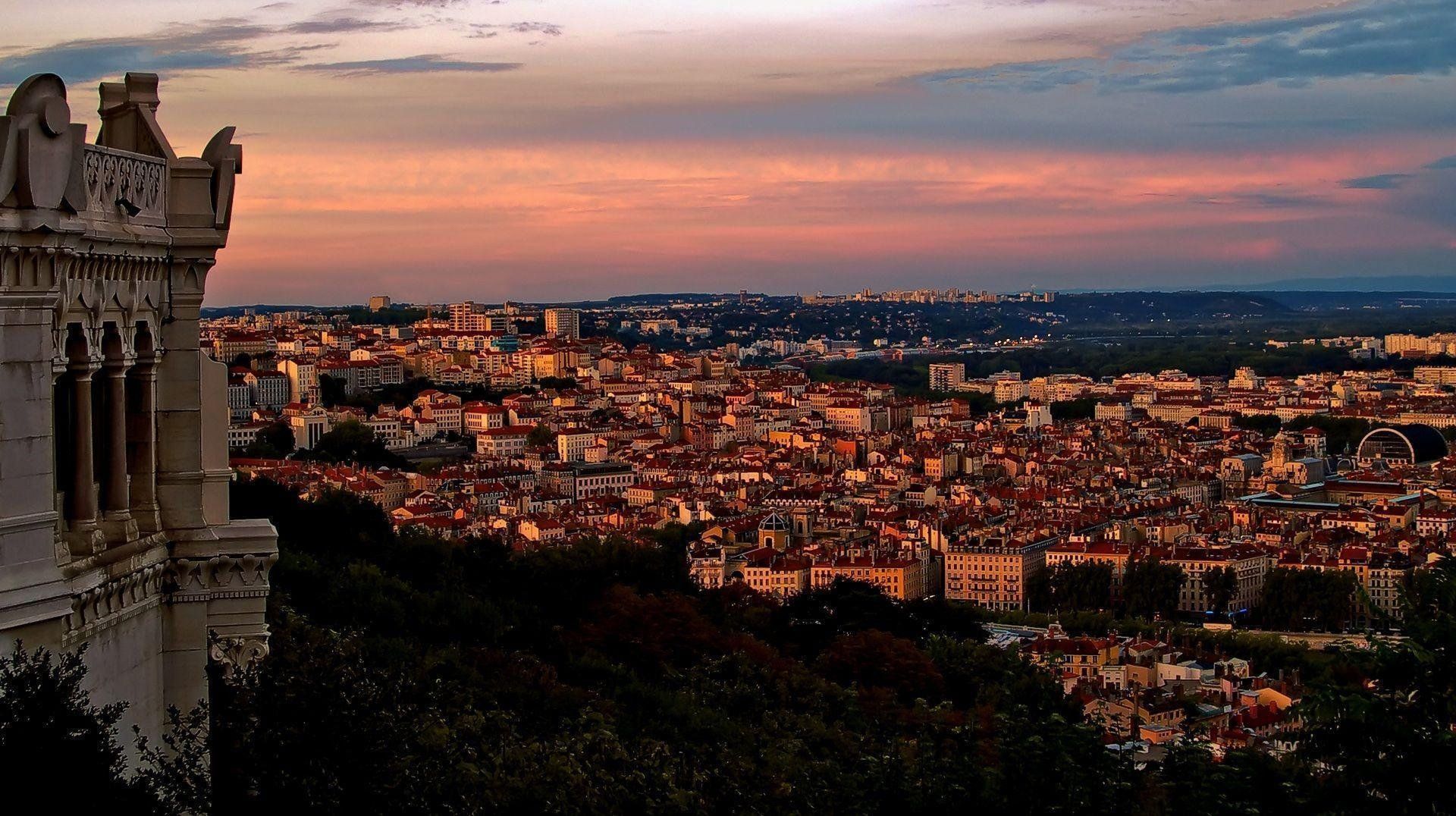 Lyon France Wallpapers - Top Free Lyon France Backgrounds - WallpaperAccess