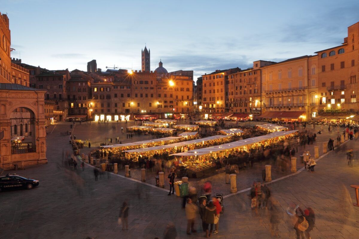 1200x800 Best Places to Spend Christmas in Italy