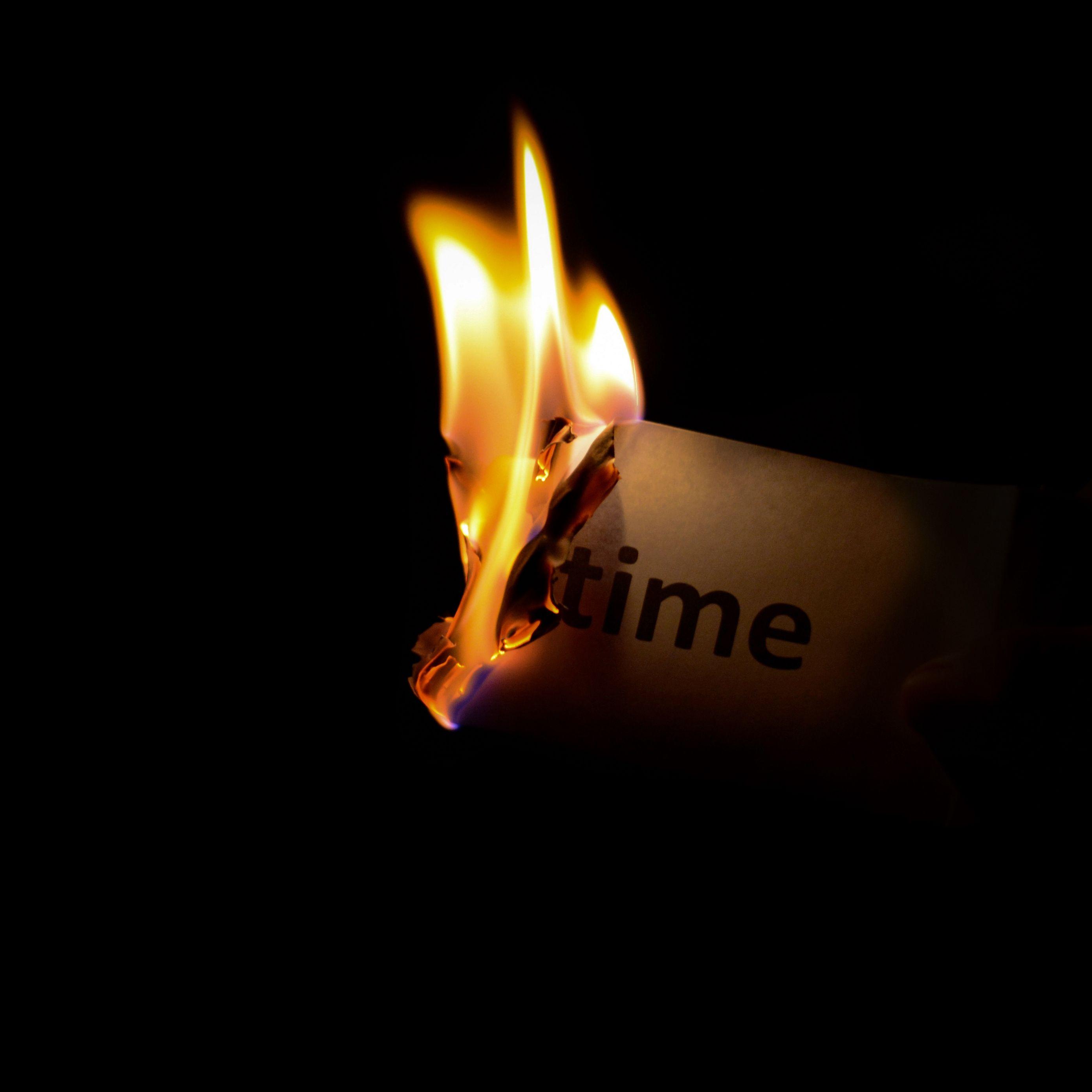 2780x2780 Download wallpaper 2780x2780 fire, time, inspiration ipad