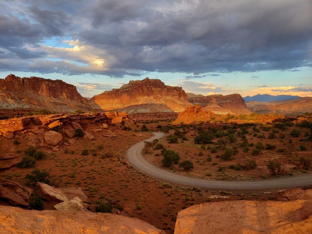 1024x768 Capitol Reef National Park