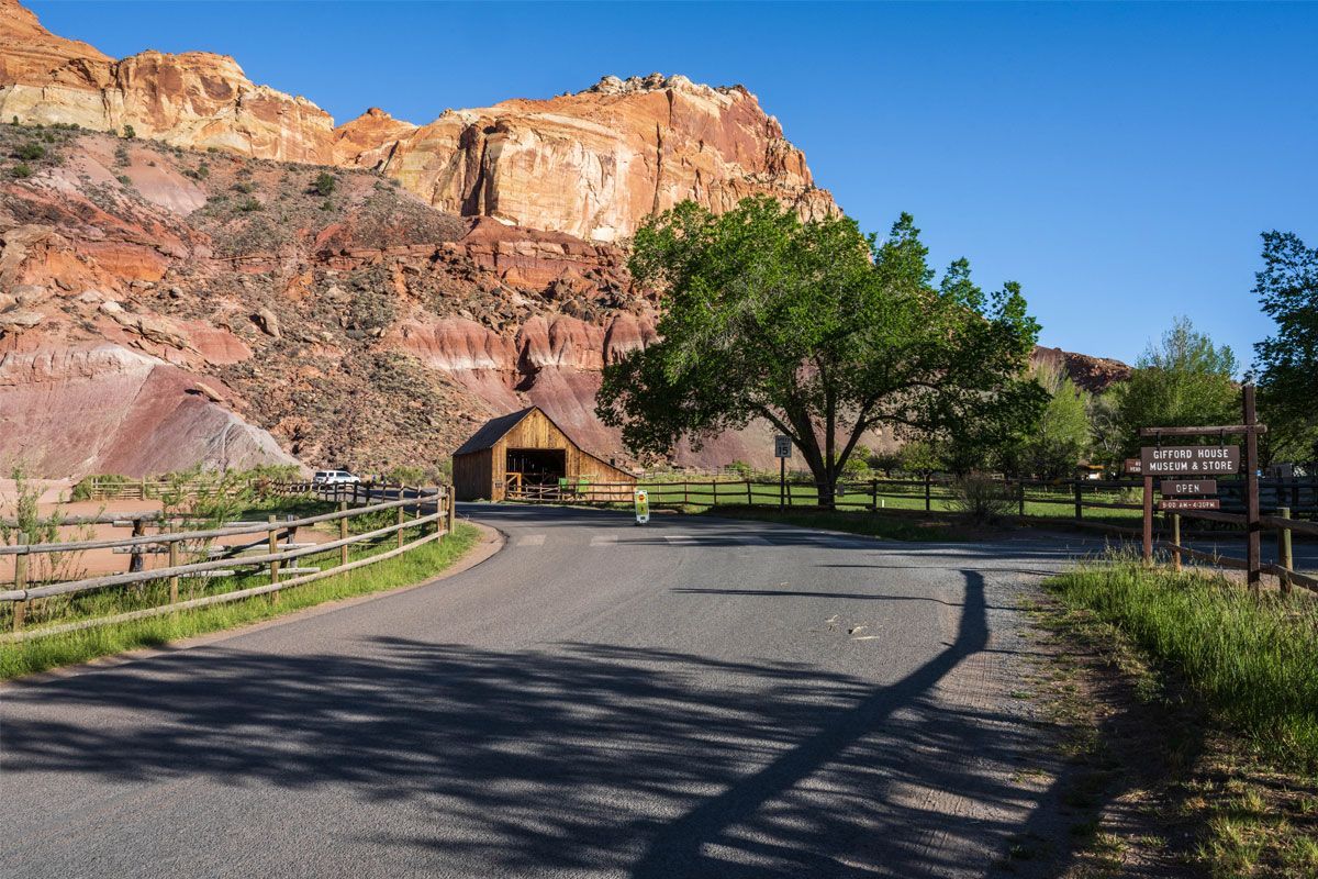 1200x800 Photo Gallery. Capitol Reef Country
