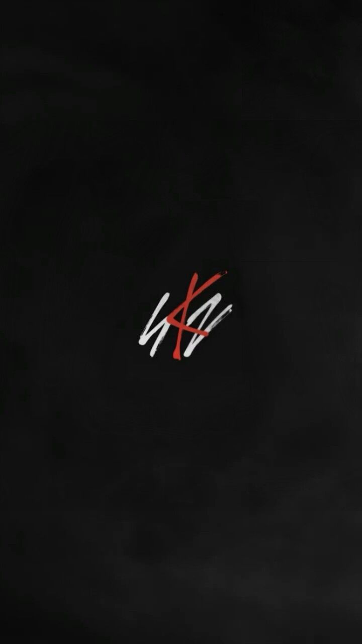 720x1280 STRAY KIDS wallpaper//lockscreen
