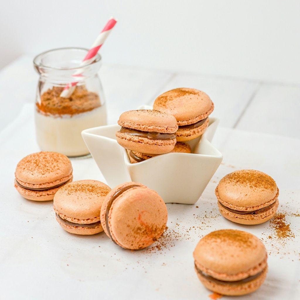 1024x1024 Desktop Wallpaper Macaron Food Cookies