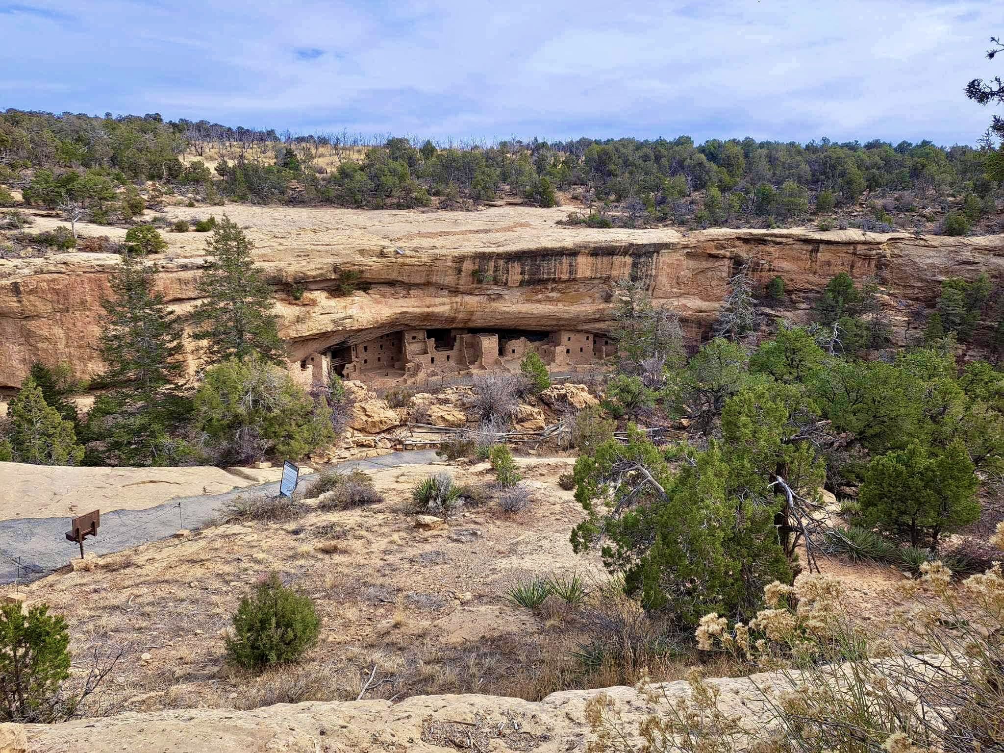 2048x1536 Mesa Verde National Park. An