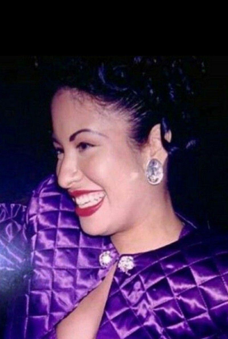 800x1190 Selena Queen of Tejano in 2019