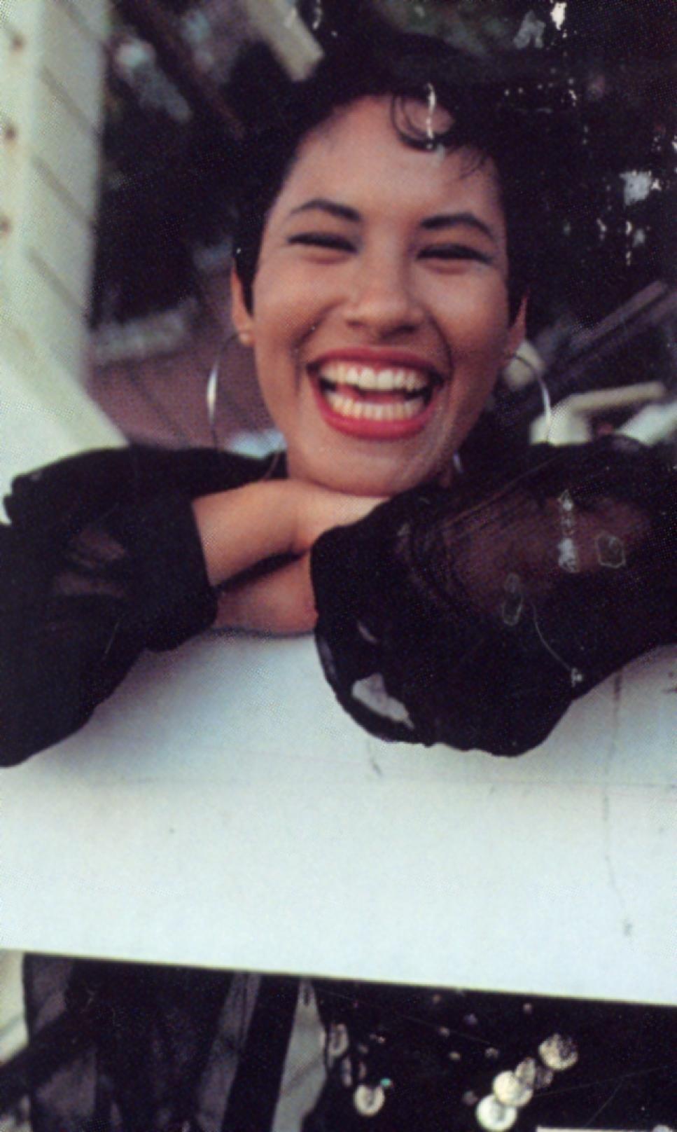 967x1616 March 1995. Remembering Selena Quintanilla Perez