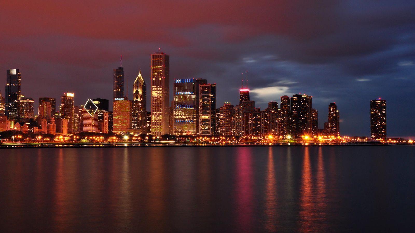 1600x898 Colorful Chicago. this is a 16x9