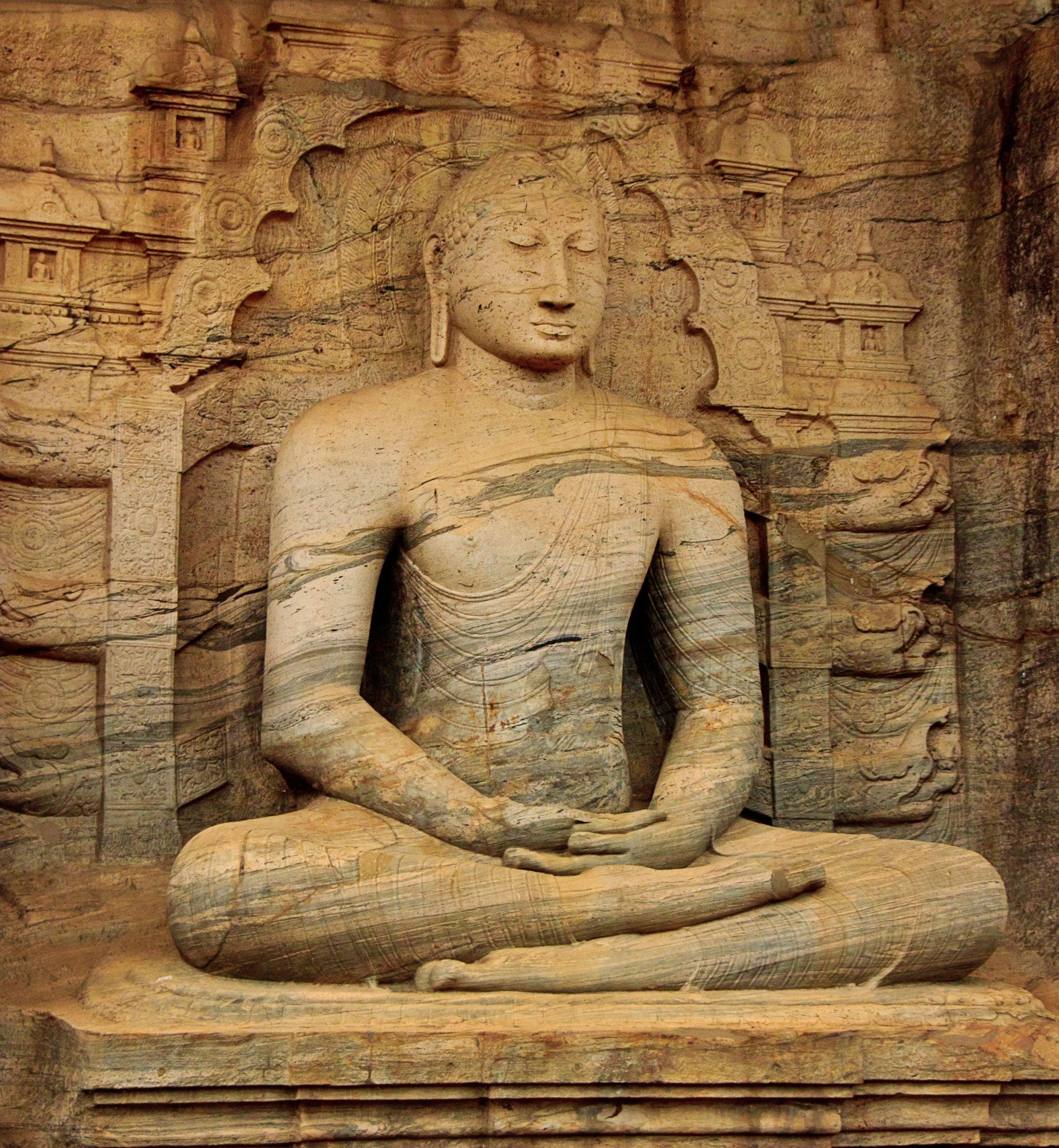 2213x2400 Seated Buddha: Gal Vihara, Polonnaruwa