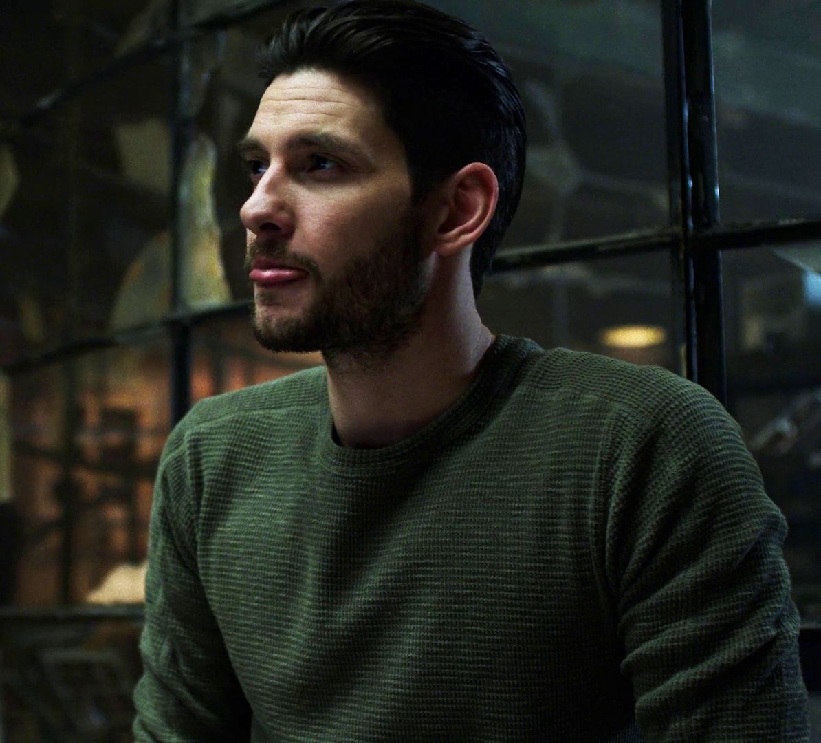 1194x1080 Ben Barnes in The Punisher, Season 1