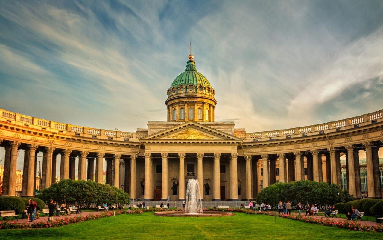 1280x804 Kazan Cathedral in St. Petersburg wallpaper. Kazan