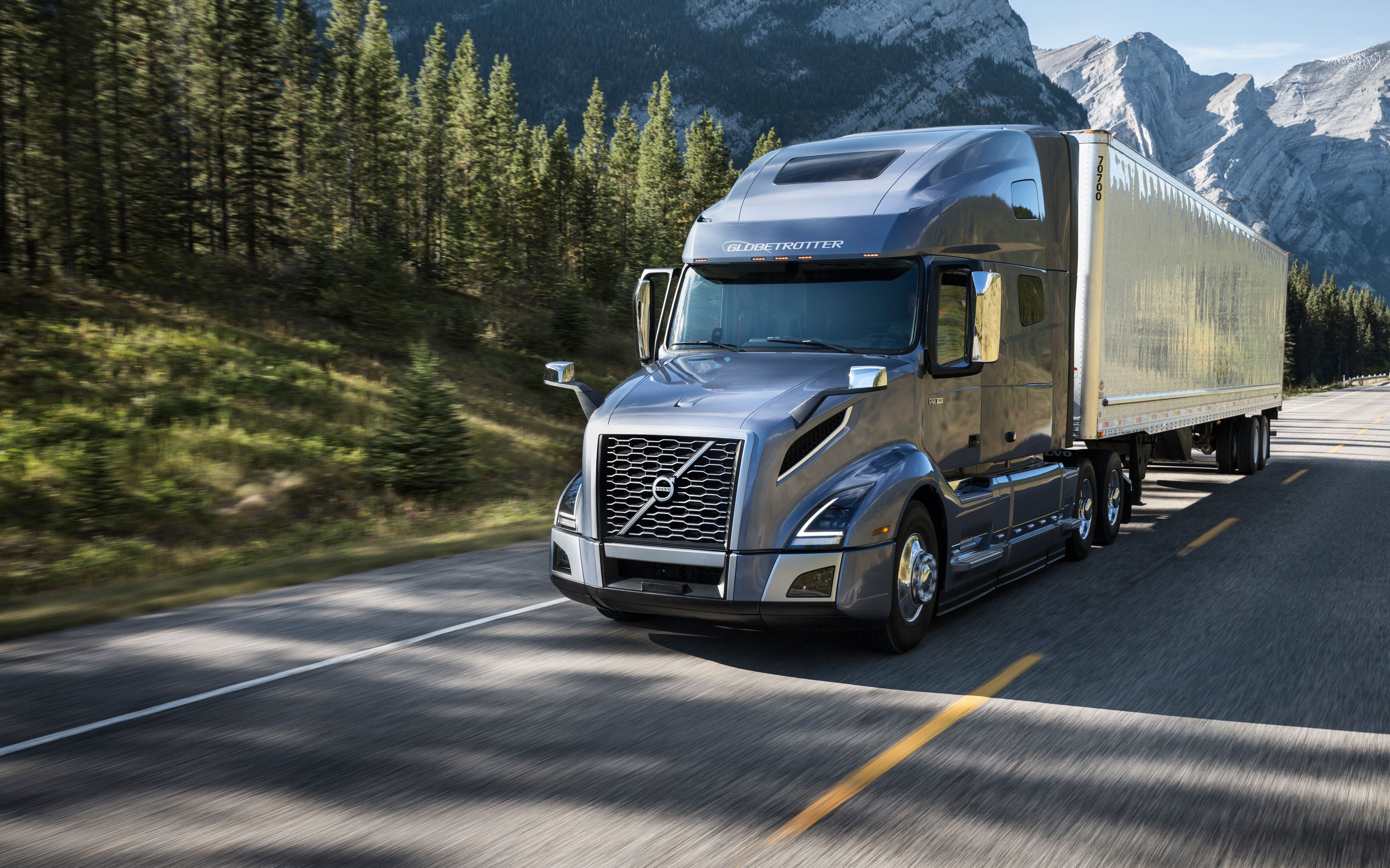 3840x2400 Volvo VNL Wallpaper