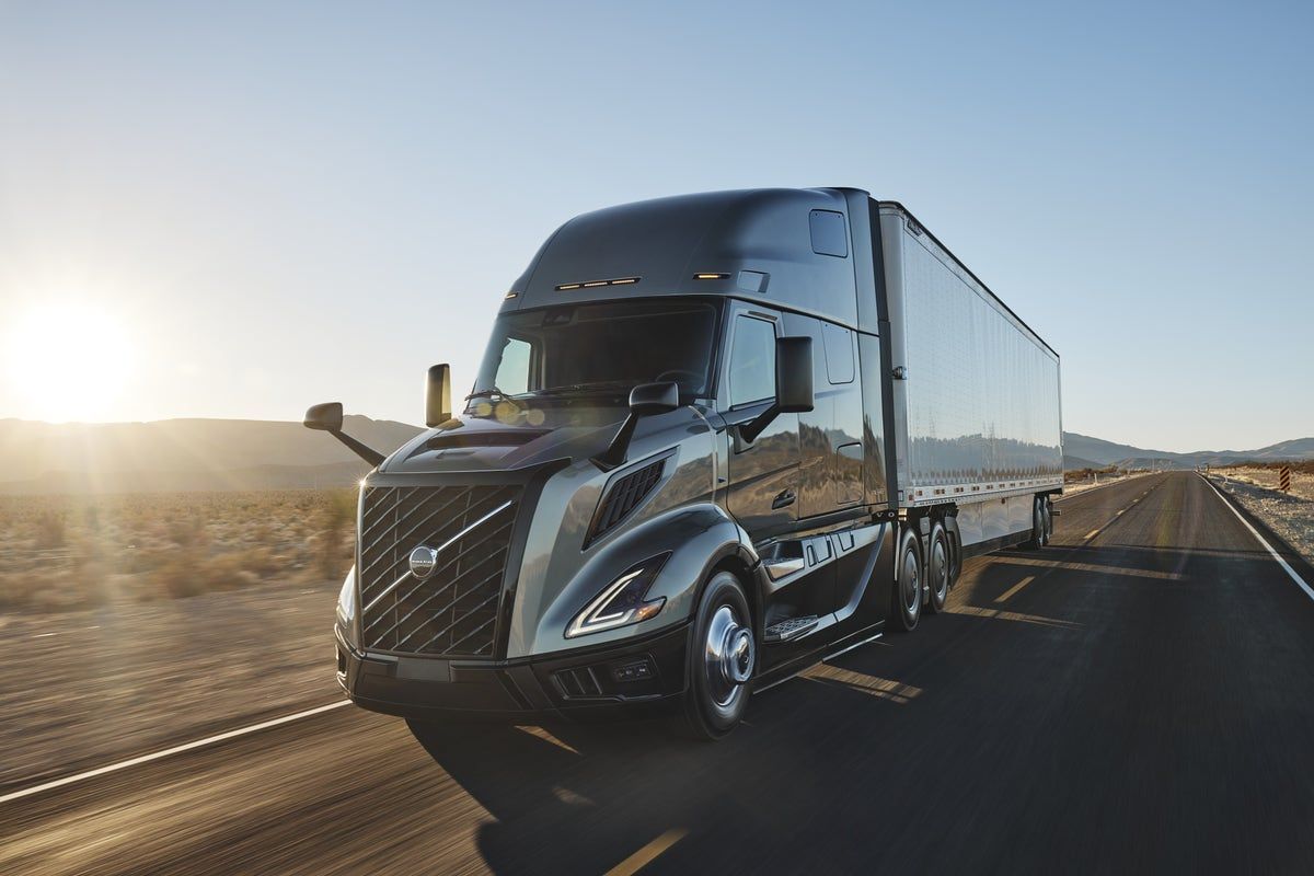 1200x800 All New Volvo VNL Showcased At